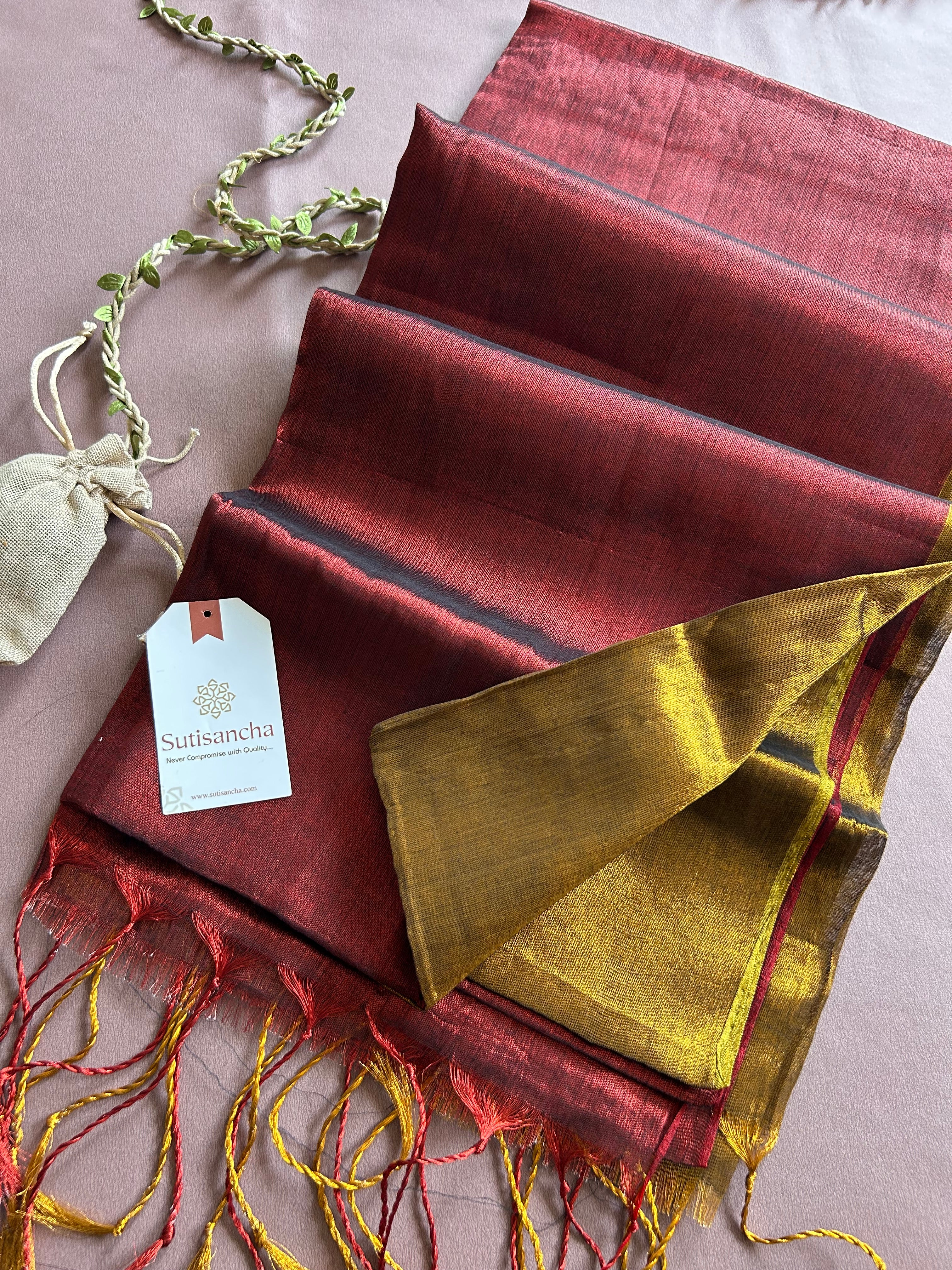 Regal Split Elegance Handloom Tissue Cotton Saree