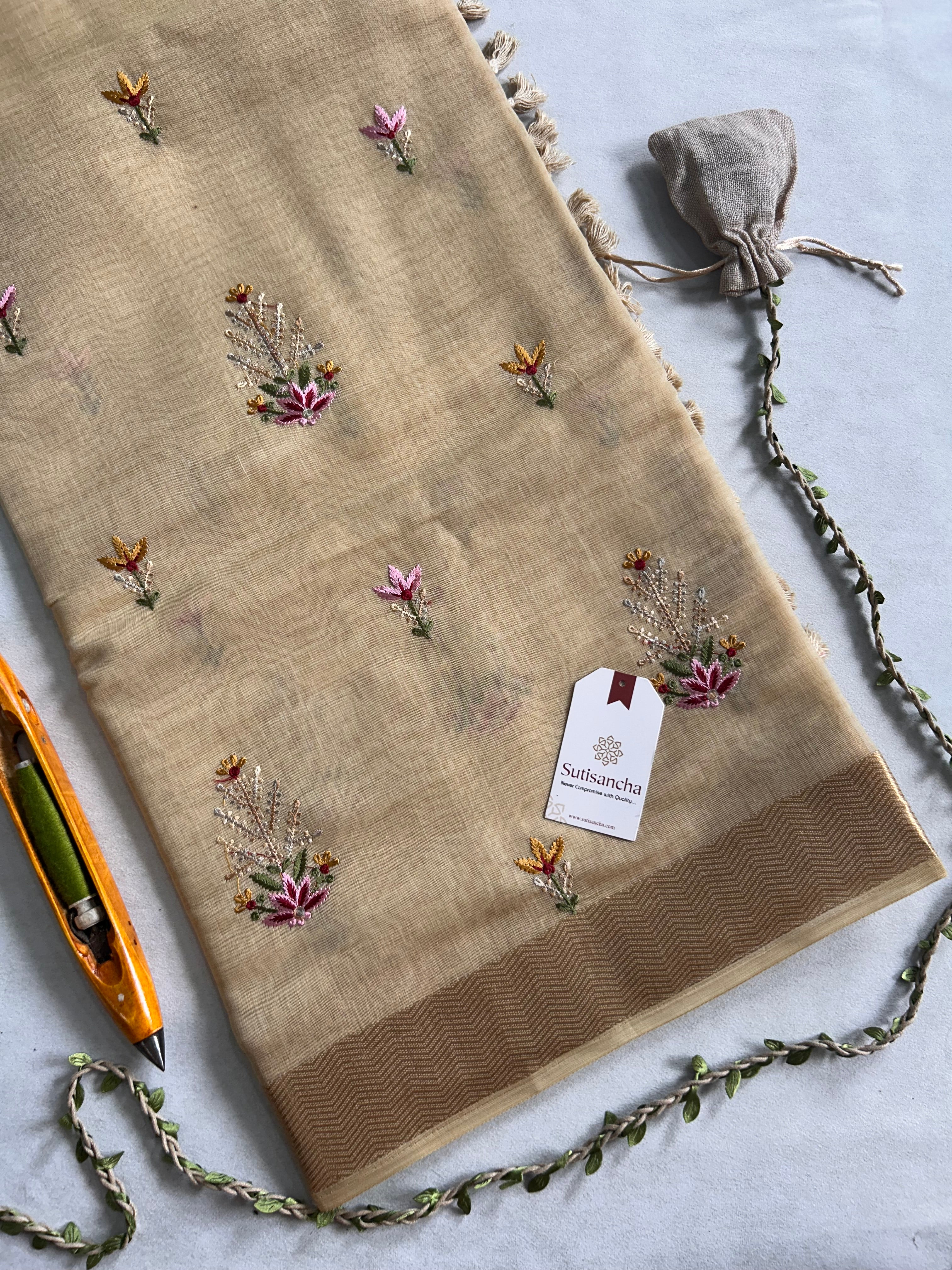 Vanika Botanical Cotton Saree Delicate Floral Thread Art