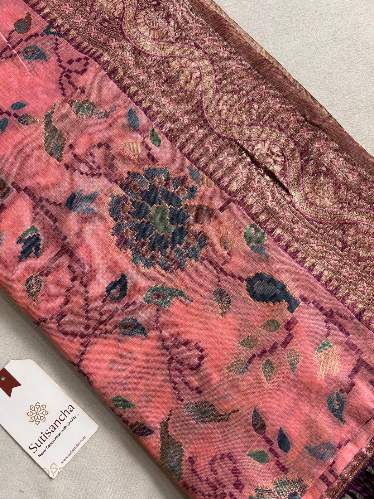 Mayra Heritage Cotton Saree Ornamental Floral Weave