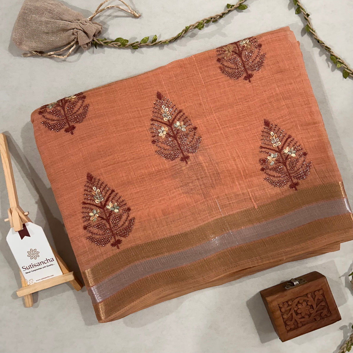 Aarohi Heritage Cotton Saree Botanical Floral Design