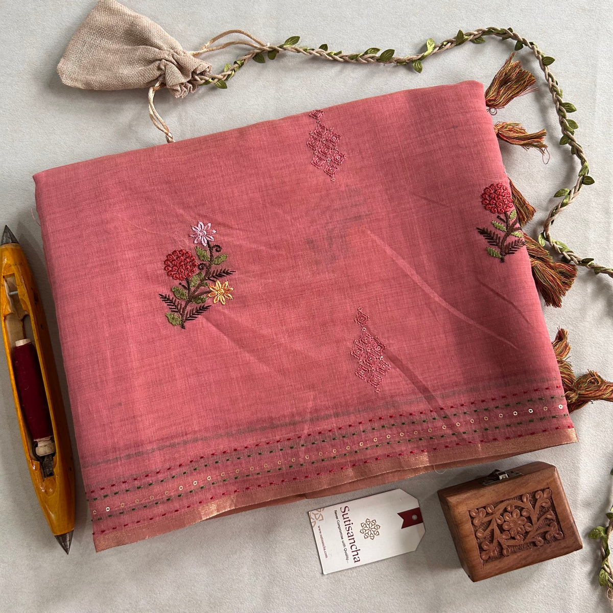 Rivaa Heritage Cotton Saree Floral Kantha Pallu Design