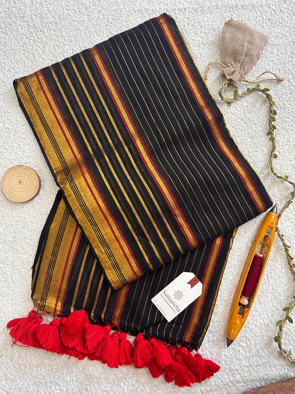 Mulaya Mul Cotton Saree Classic Zari Stripe Design
