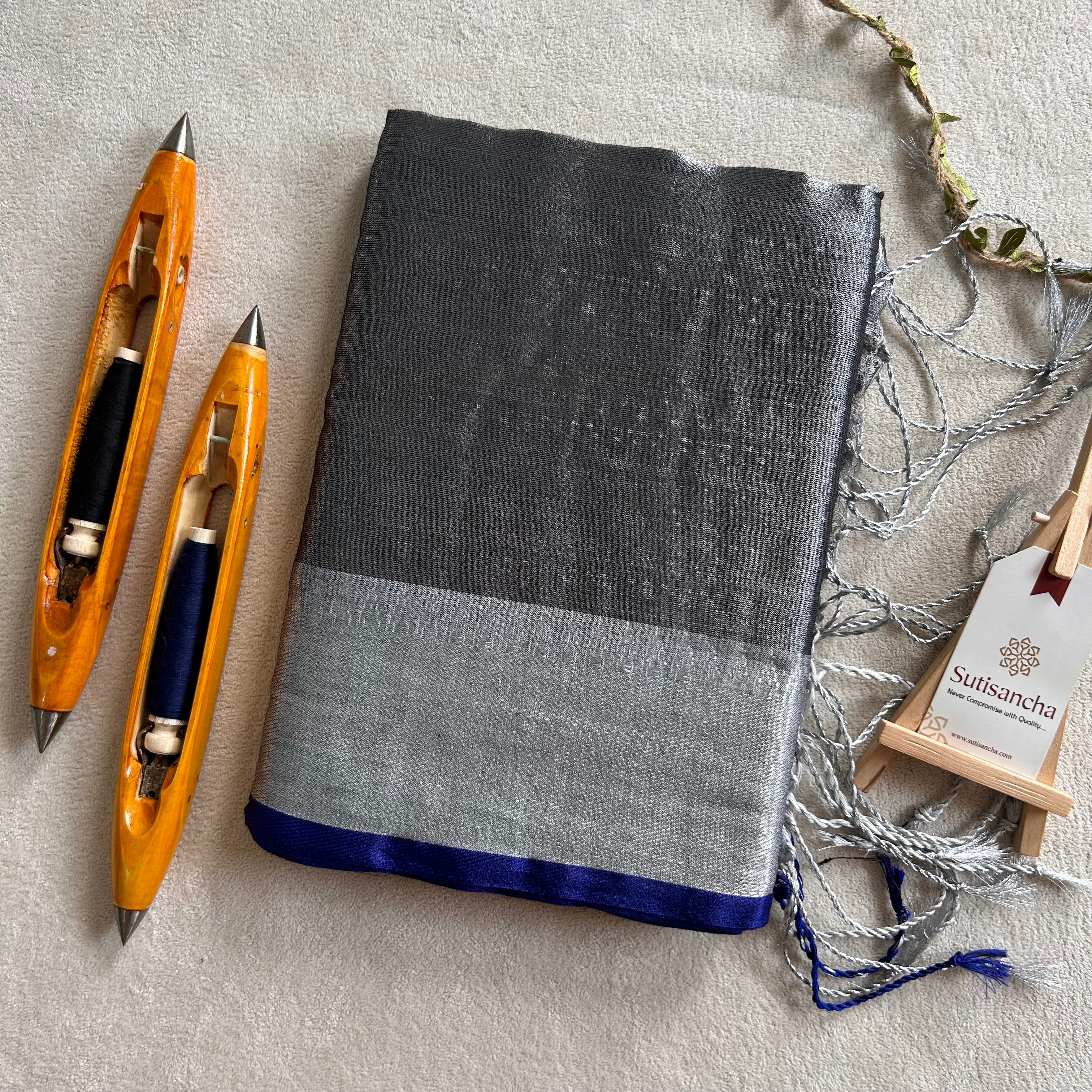 Sutisancha Gray Handloom Cotton Tissue Saree