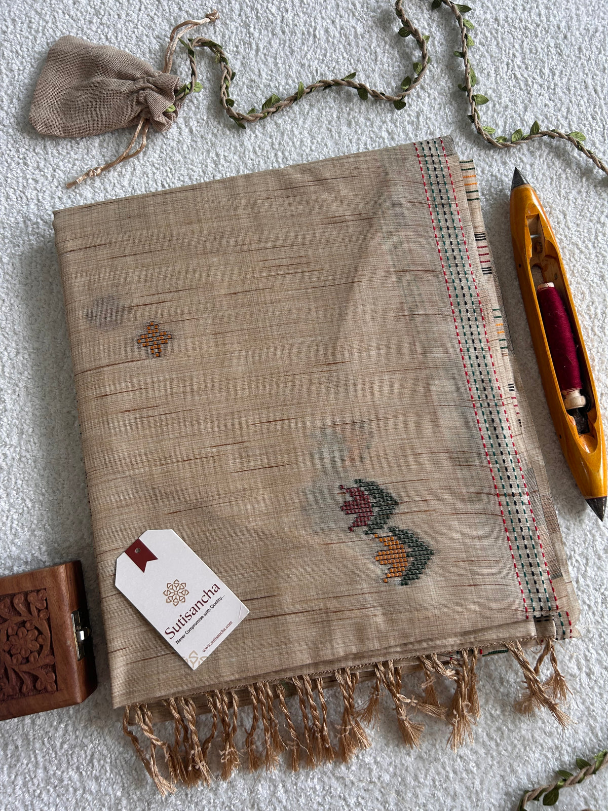 Kaira Cotton Saree Linear Weave Classic