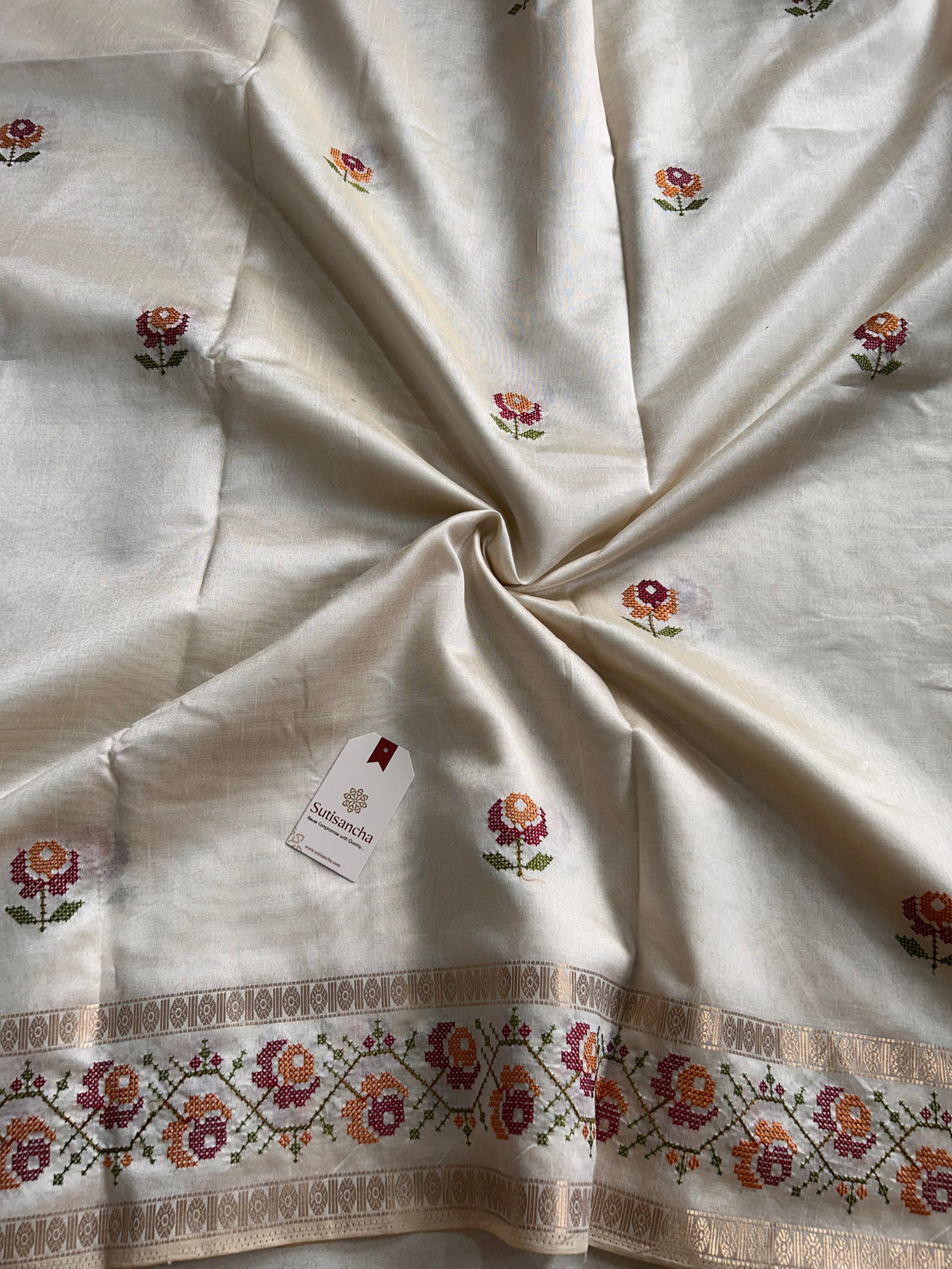 Evara Floral Vine Tussar Cotton Saree with Heritage Border