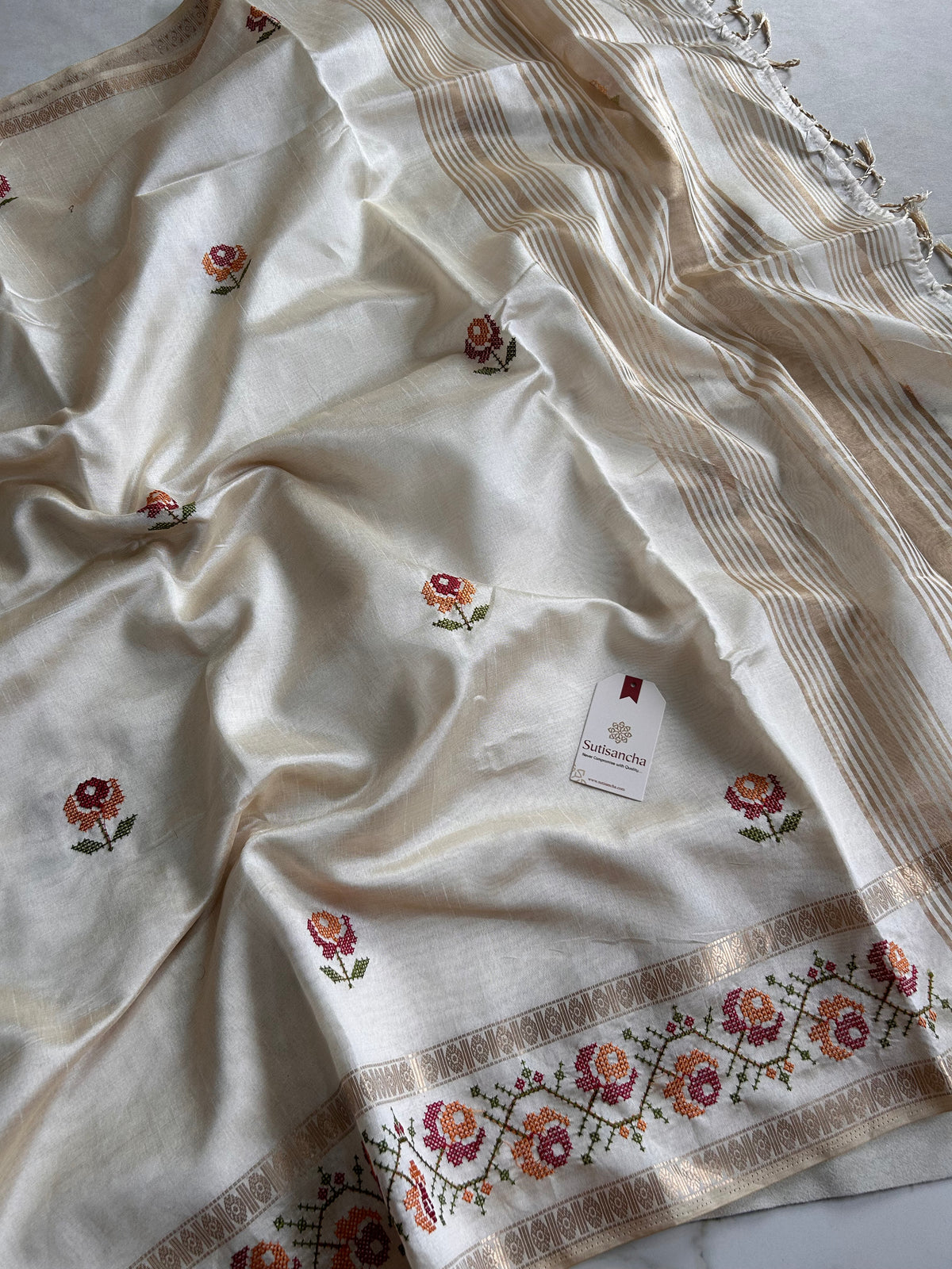 Evara Floral Vine Tussar Cotton Saree with Heritage Border