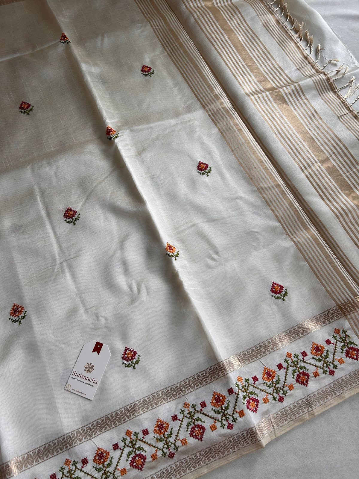 Evara Floral Vine Tussar Cotton Saree with Heritage Border