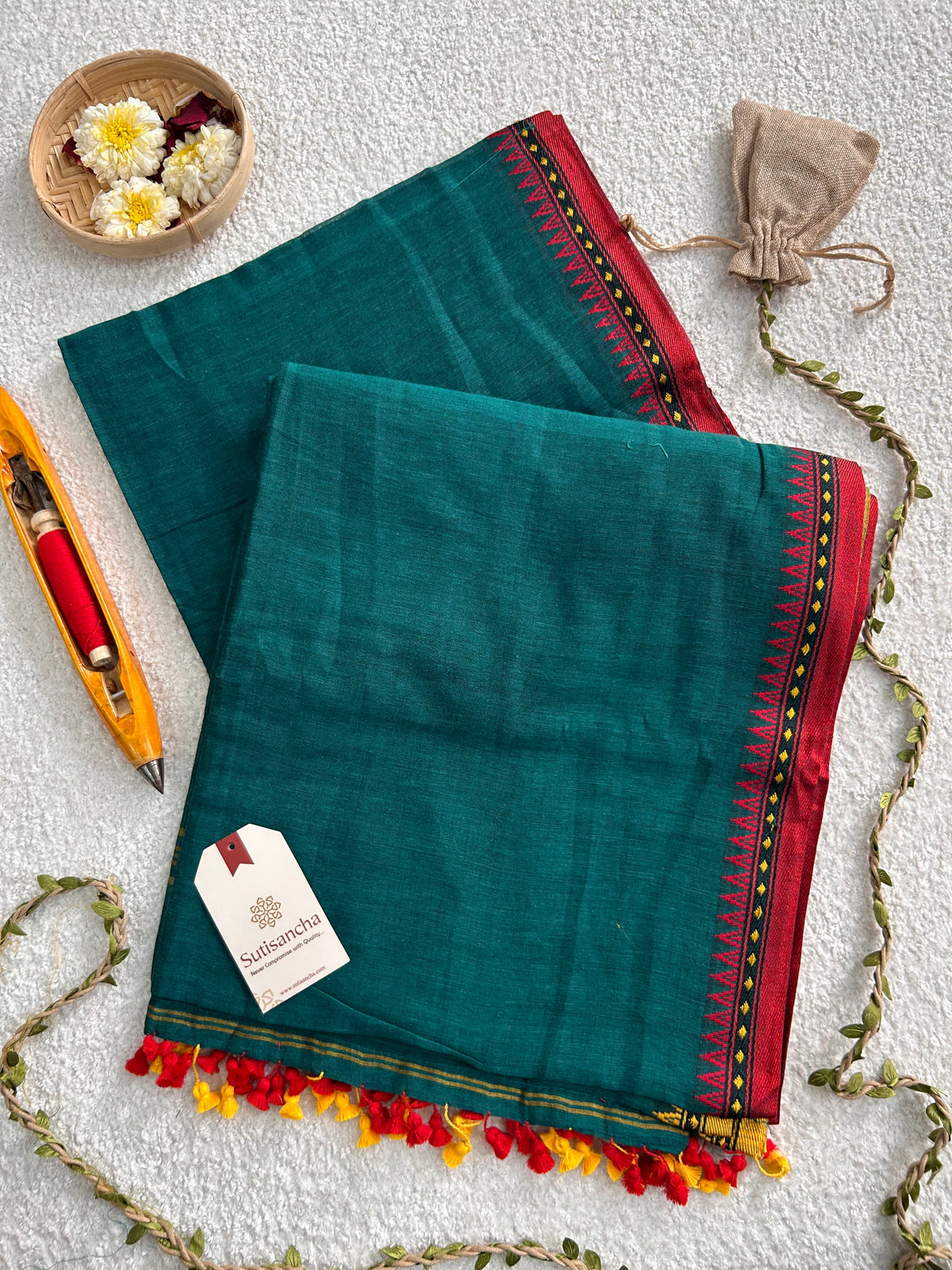 Ruhika Heritage Border Pure Mul Cotton Handloom Saree