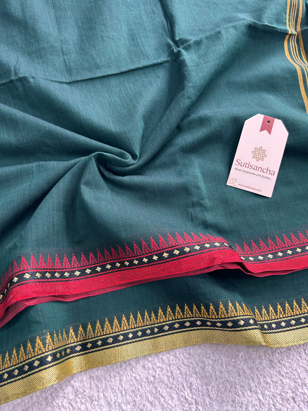 Ruhika Heritage Border Pure Mul Cotton Handloom Saree