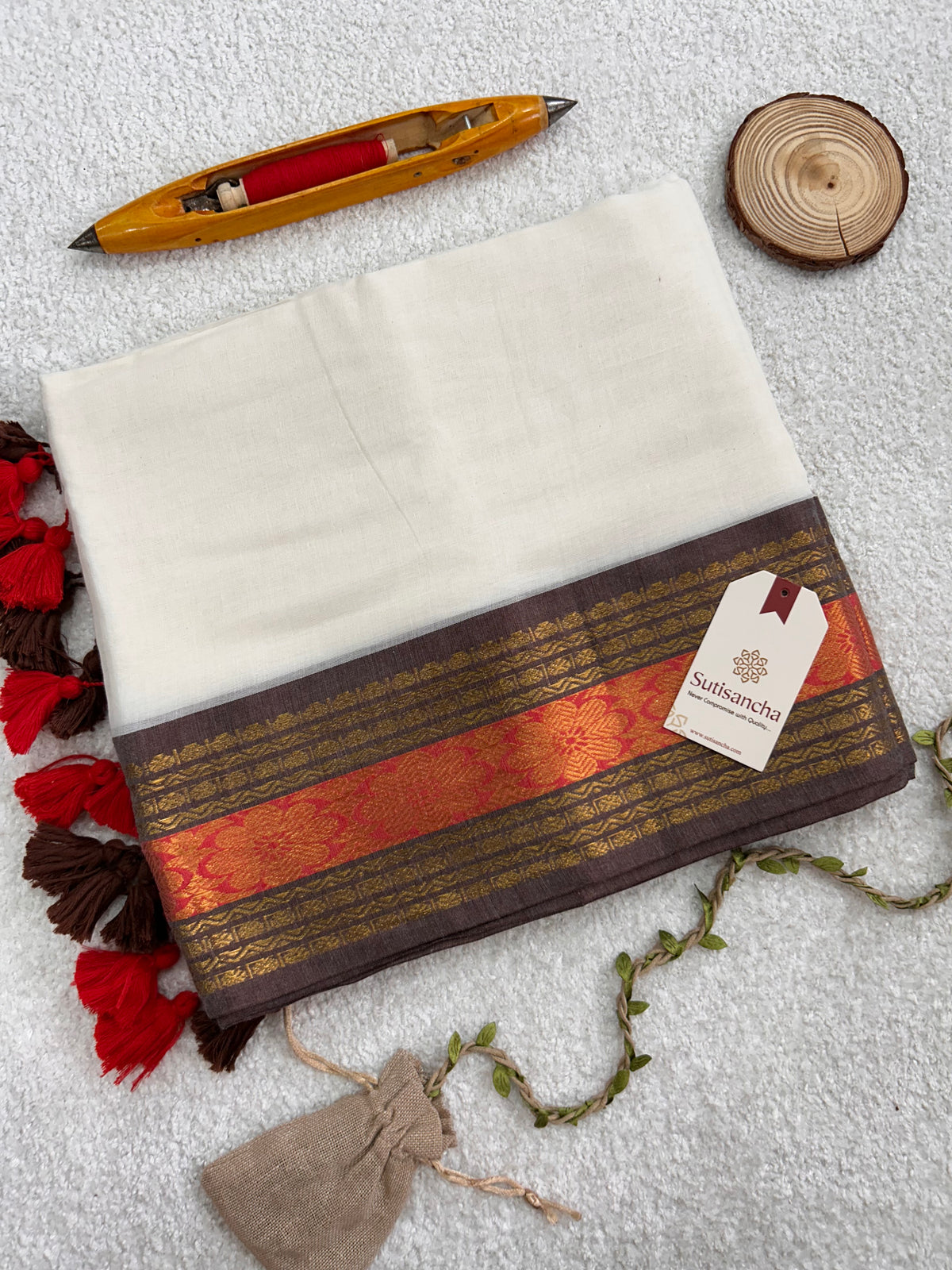 Mulaya Floral Heritage Woven Zari Border Pure Mul Cotton Saree