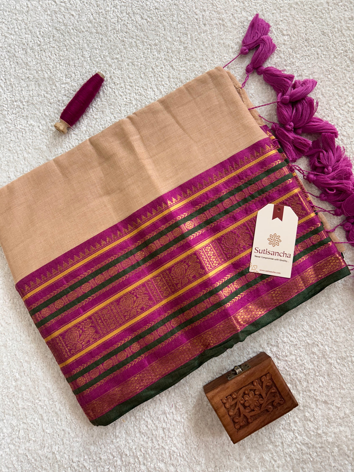 Mulaya Heritage Ornamental Zari Border Pure Mul Cotton Saree