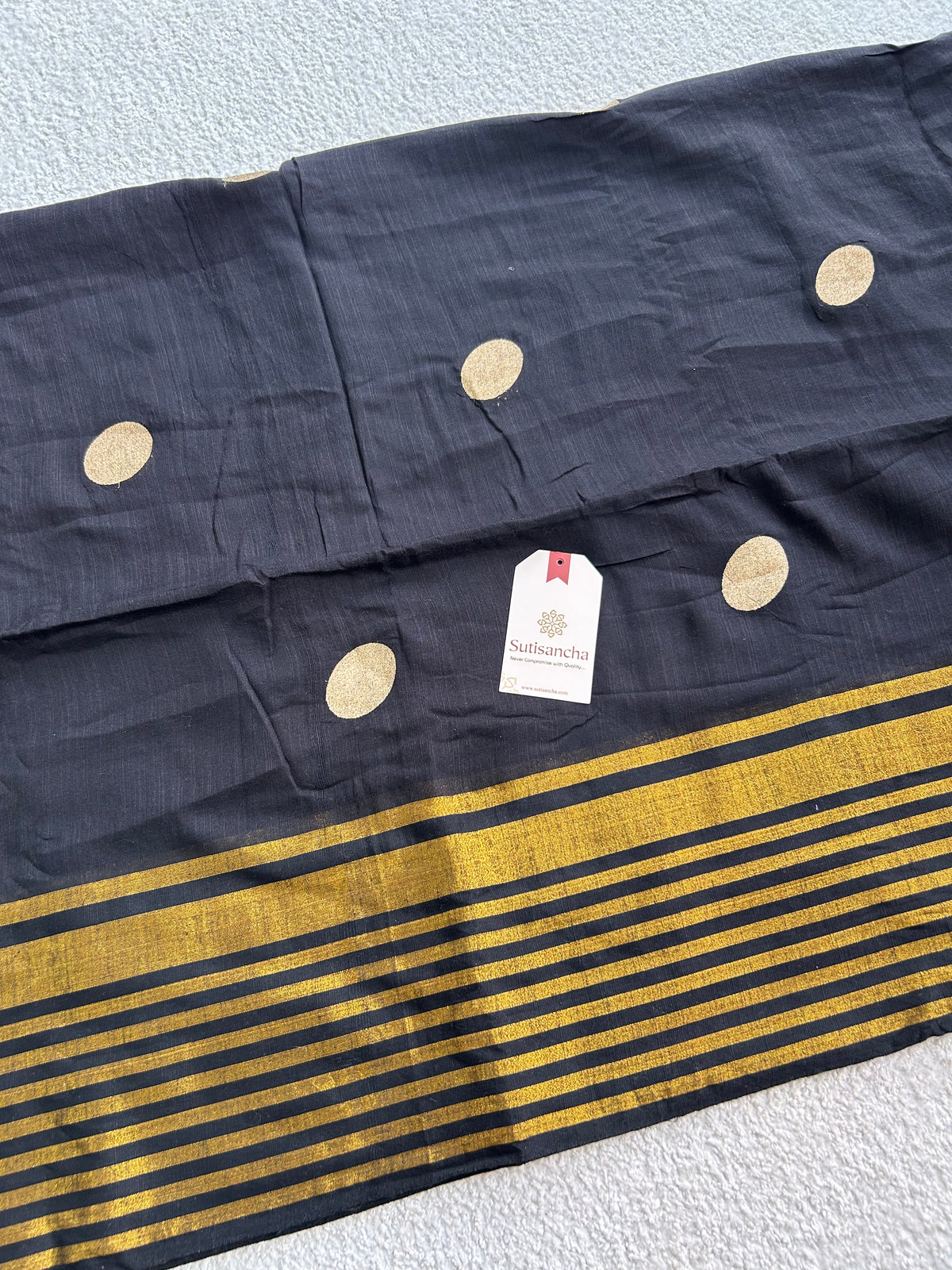 Kumud Zari Polka Multi Line Border Pure Mul Cotton Saree