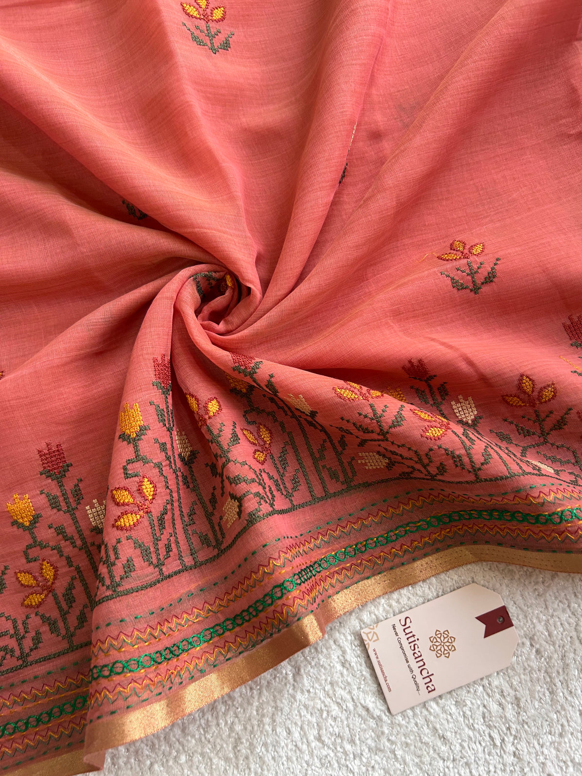 Madhavi Floral Garden Border Classic Cotton Saree