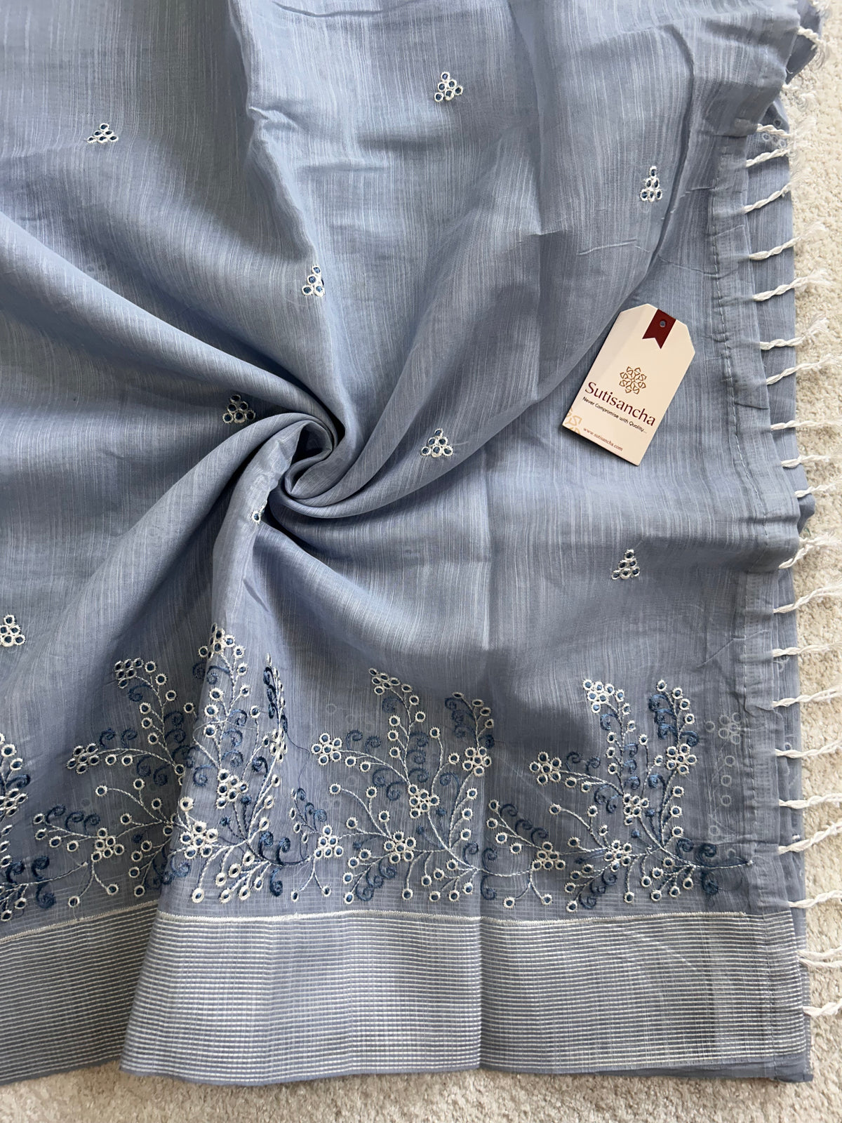 Nivara Botanical Vine Border Floral Detail Cotton Saree