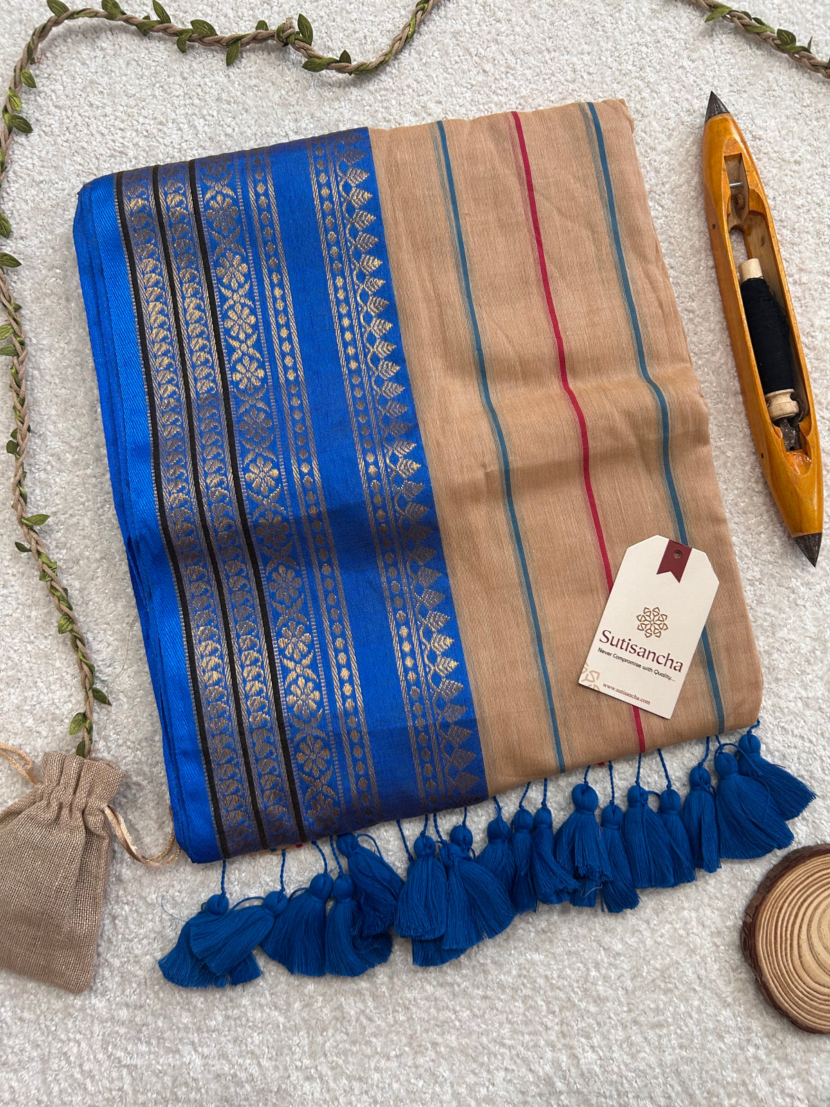 Mulaya Heritage Linear Border Pure Mul Cotton Saree