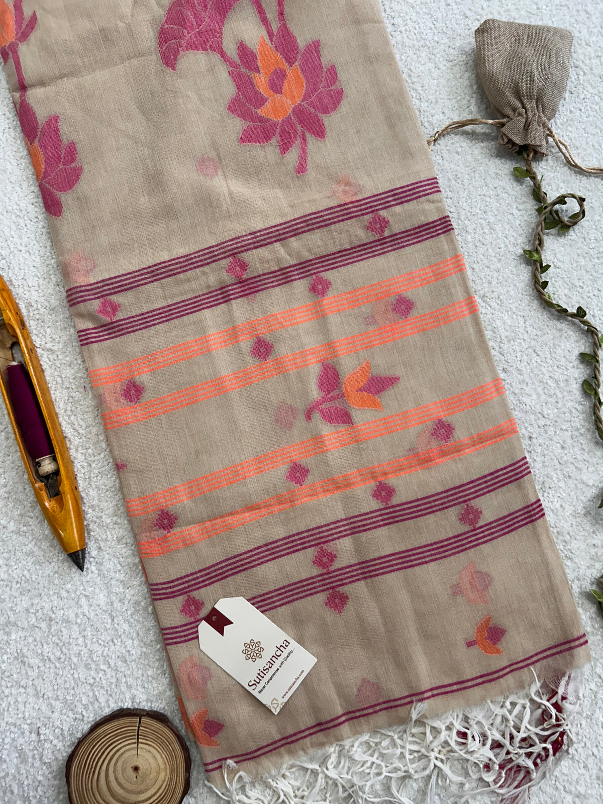 Lotus Linear Stripe Classic Pure Mul Cotton Saree