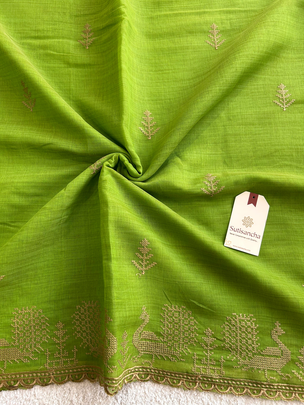 Peacock Heritage Border Classic Cotton Saree