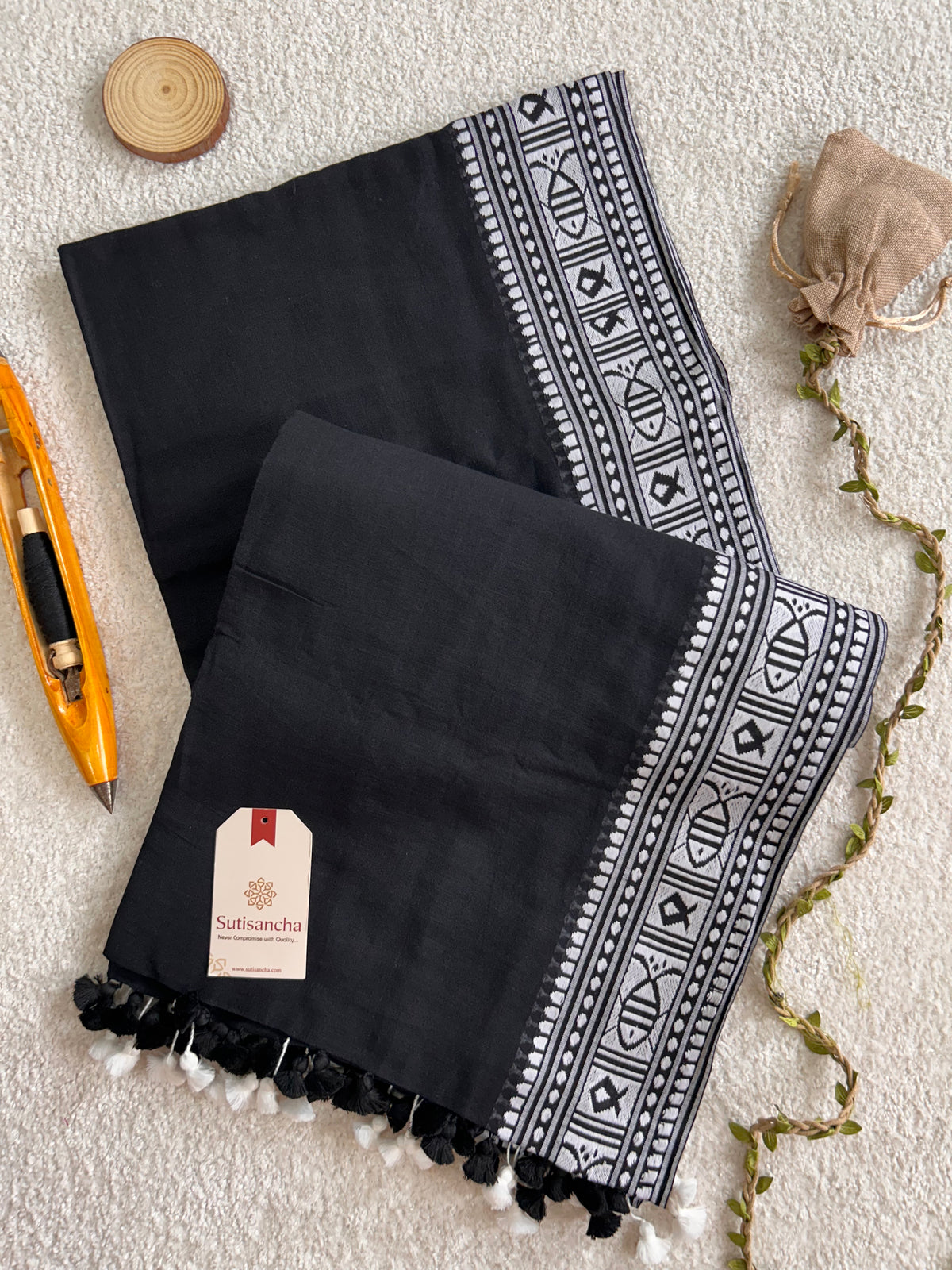 Black Geometric Heritage Border Pure Mul Cotton Saree