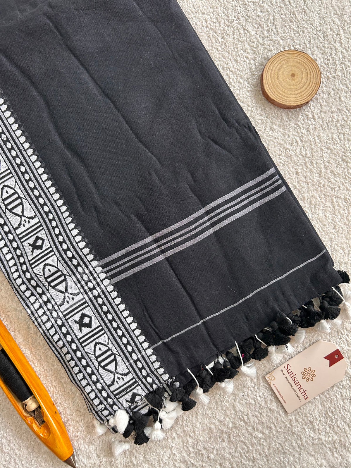 Black Geometric Heritage Border Pure Mul Cotton Saree