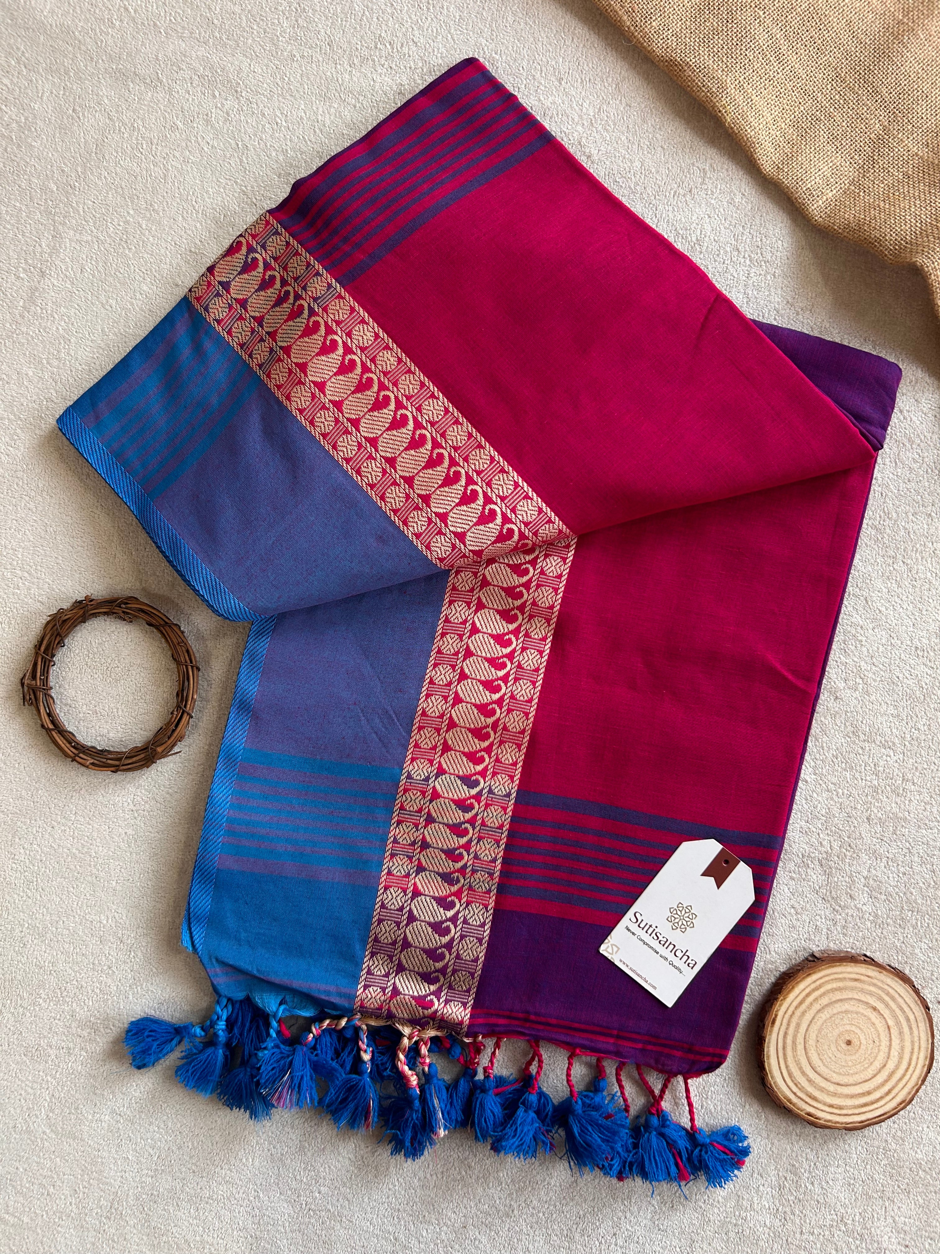 The Weaver's Touch: Pure Bengal Cotton Saree with Timeless Appeal