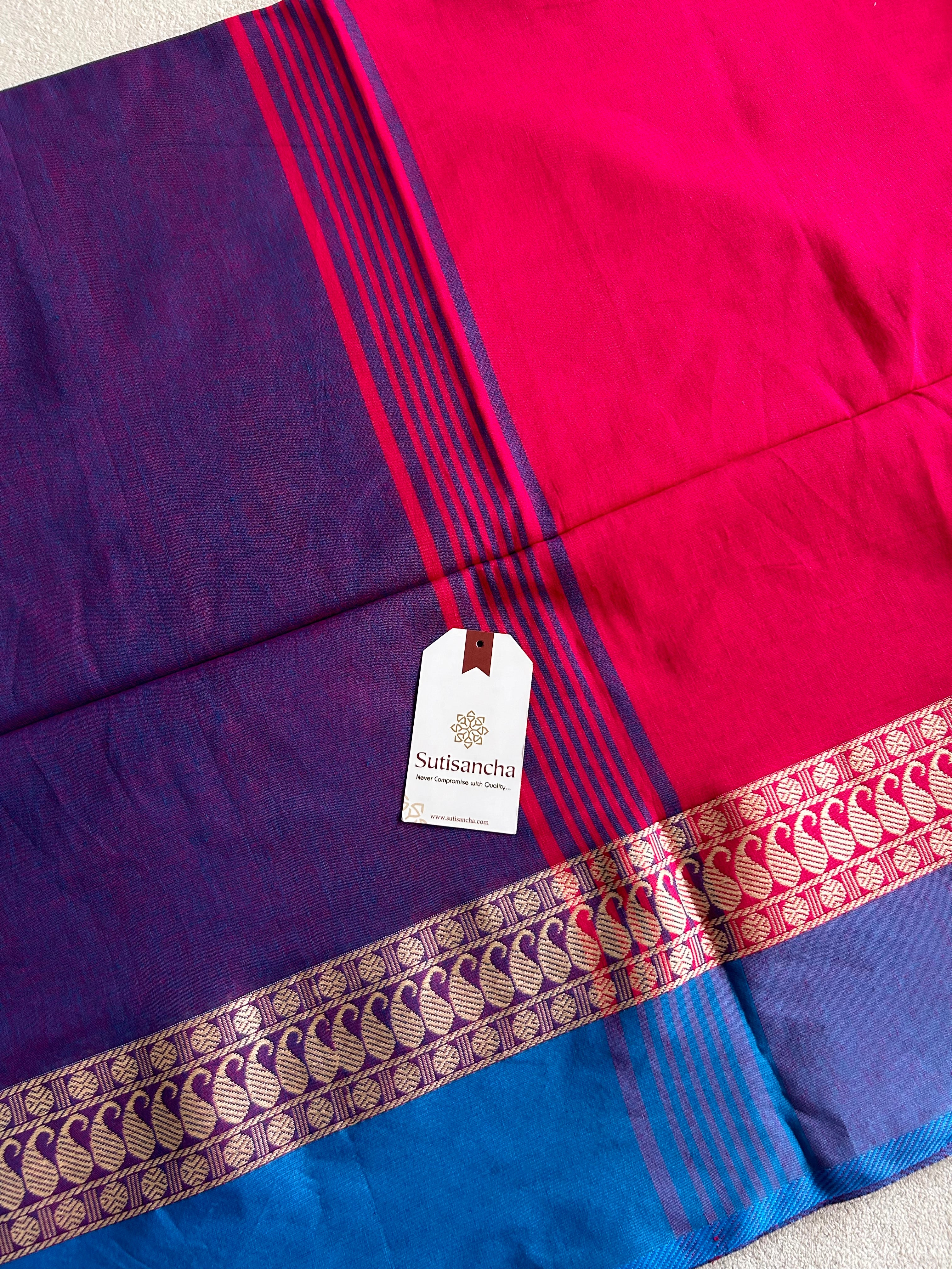 The Weaver's Touch: Pure Bengal Cotton Saree with Timeless Appeal