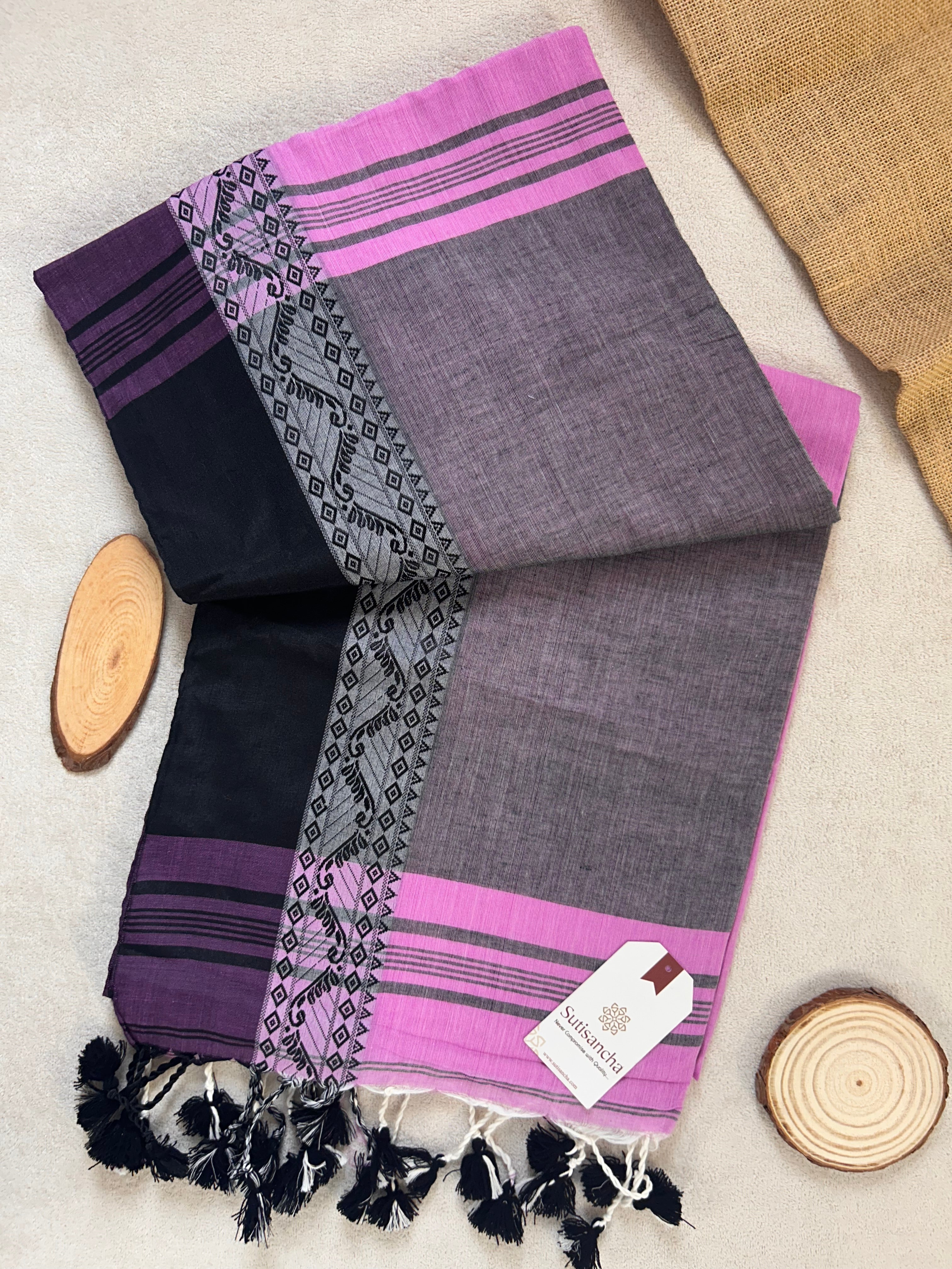 Loomed to Perfection: Handwoven Cotton Saree