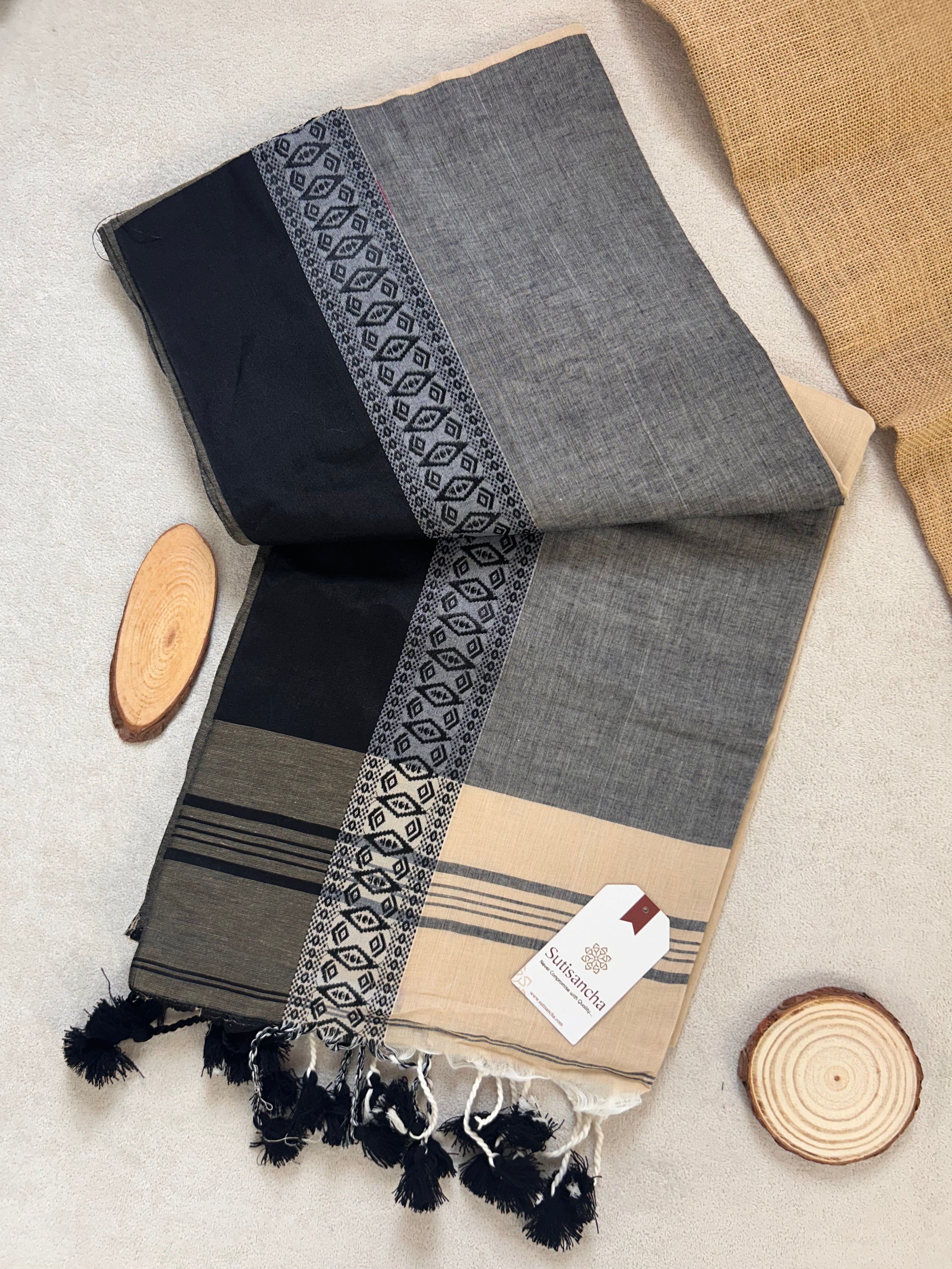 Loomed to Perfection: Handwoven Cotton Saree