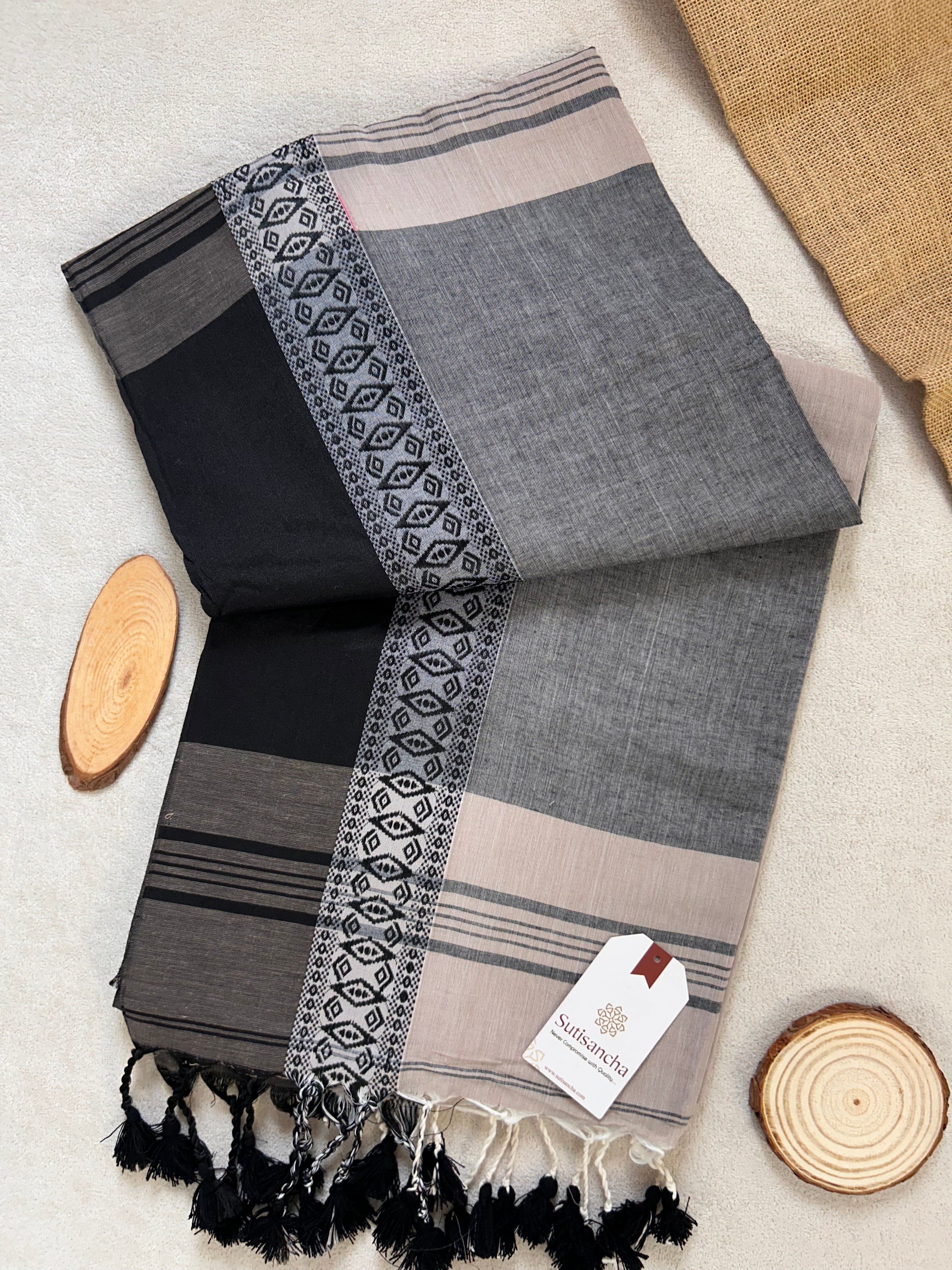 Loomed to Perfection: Handwoven Cotton Saree