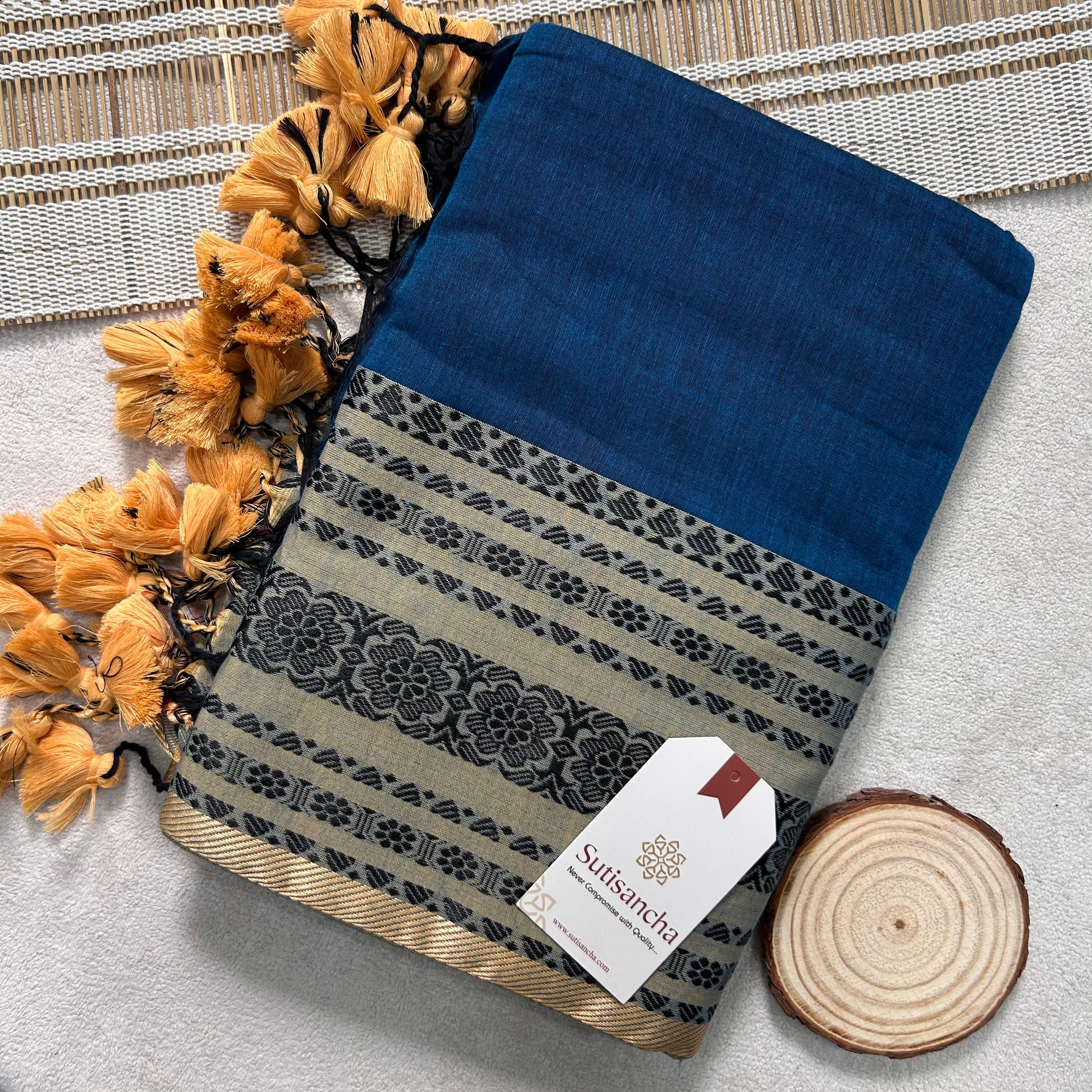 Classic Charm Handwoven Cotton Saree