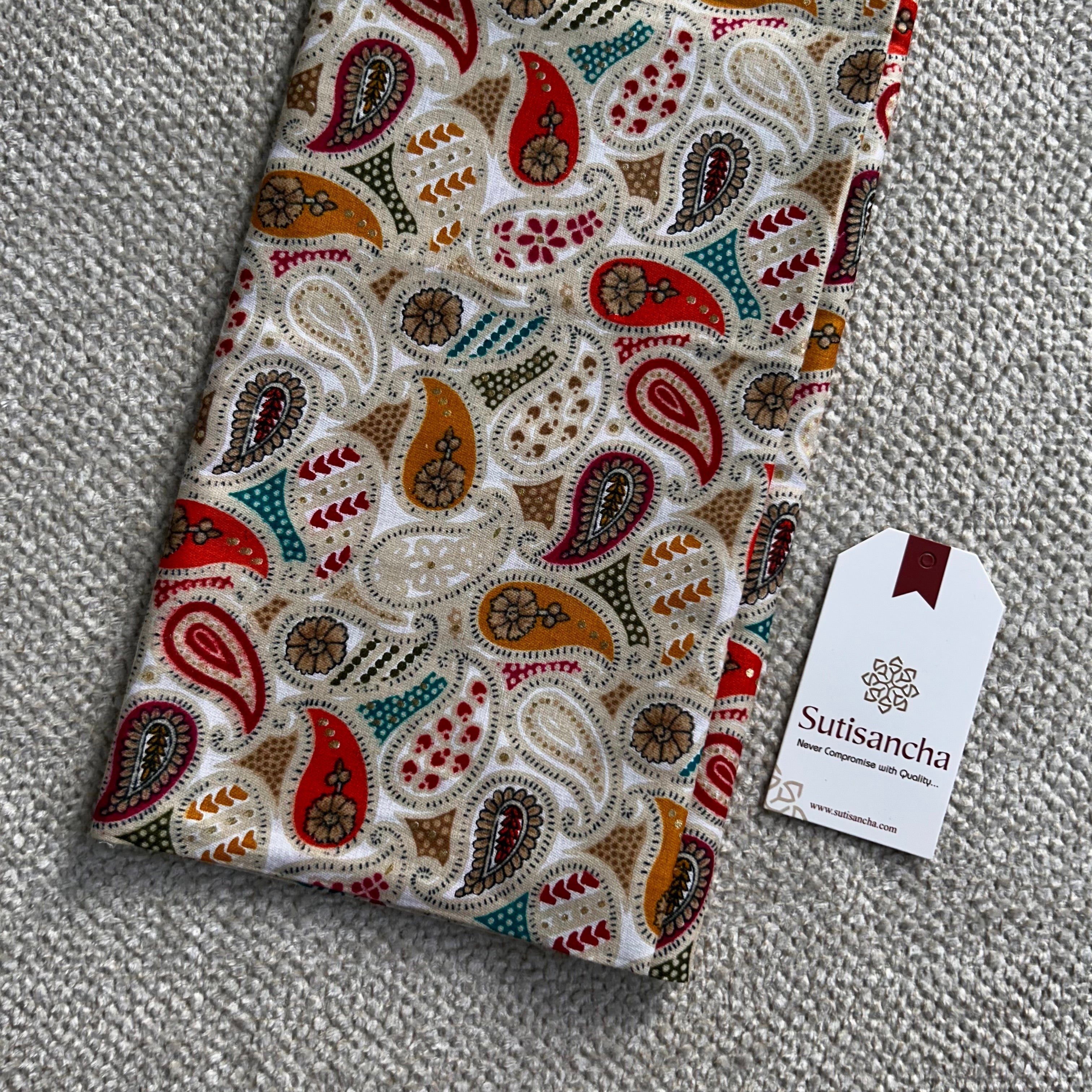 Sutisancha Mustard Handloom Cotton Saree With Designer Foil Printed Blouse