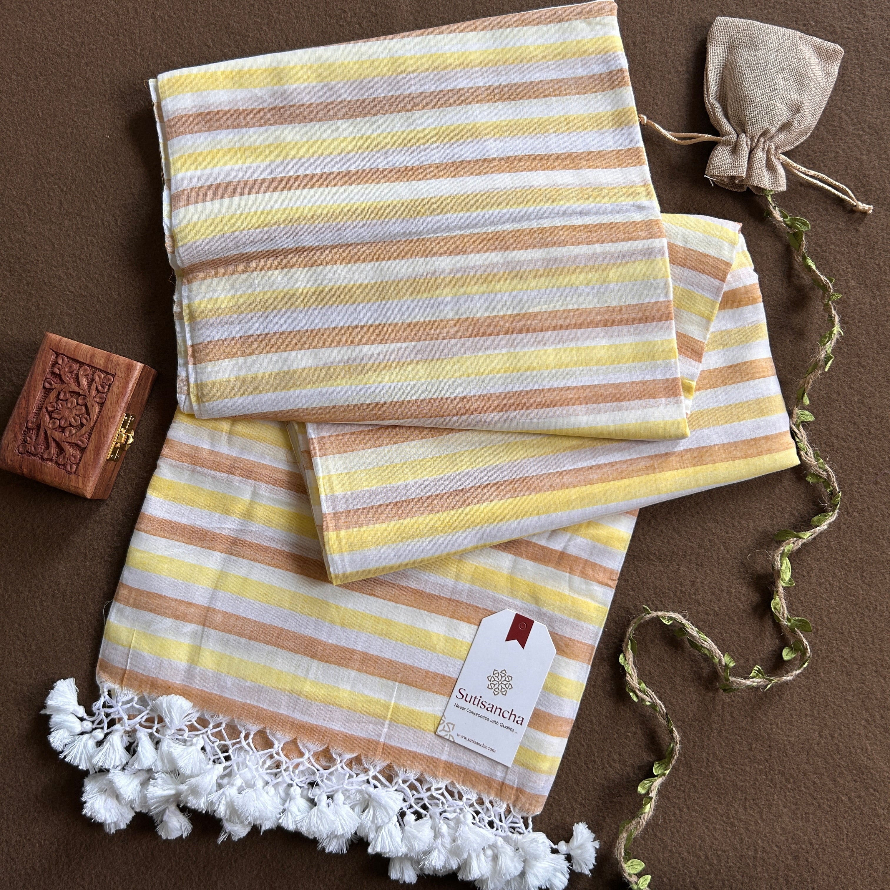 Sutisancha Handloom Mul Cotton Saree