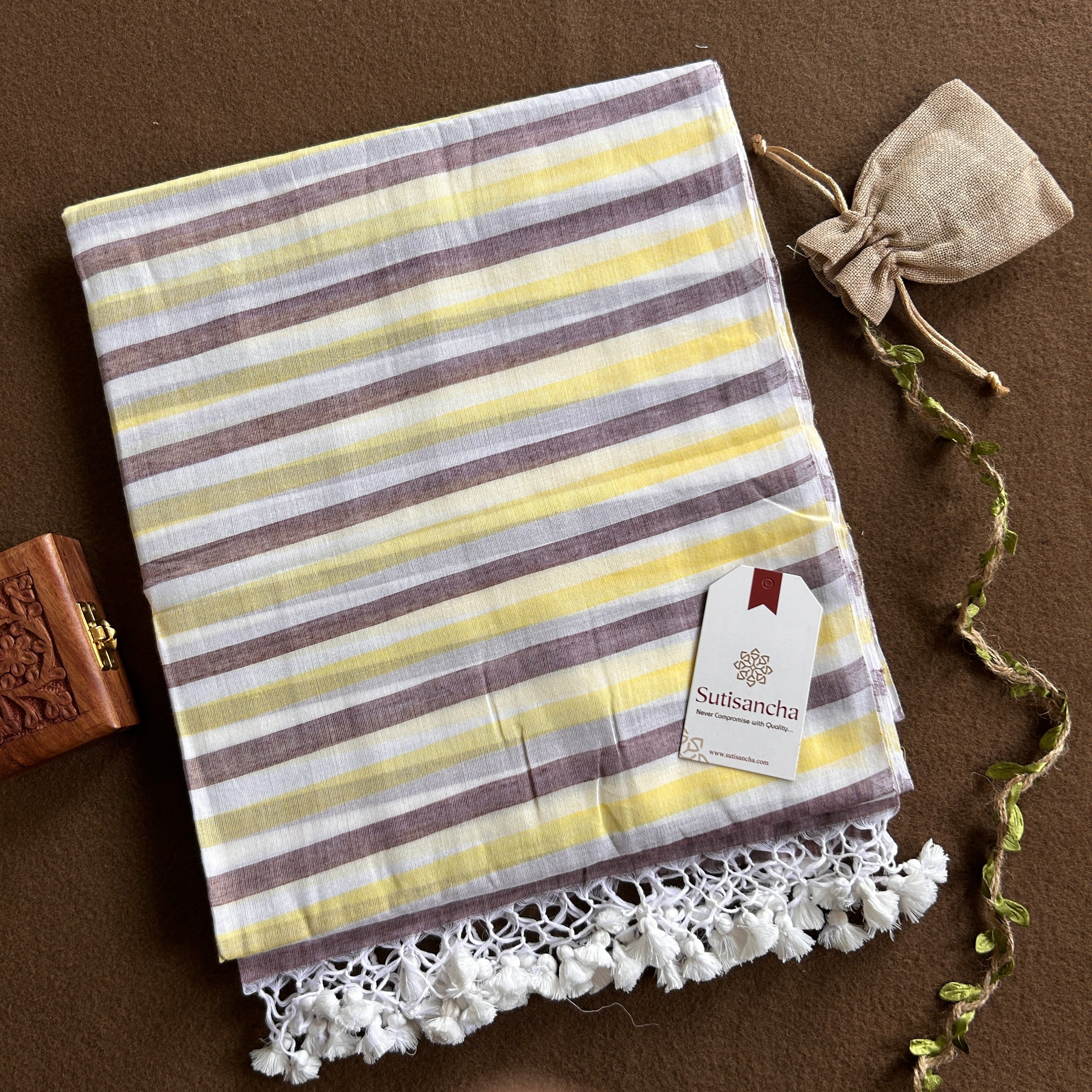 Sutisancha Handloom Mul Cotton Saree