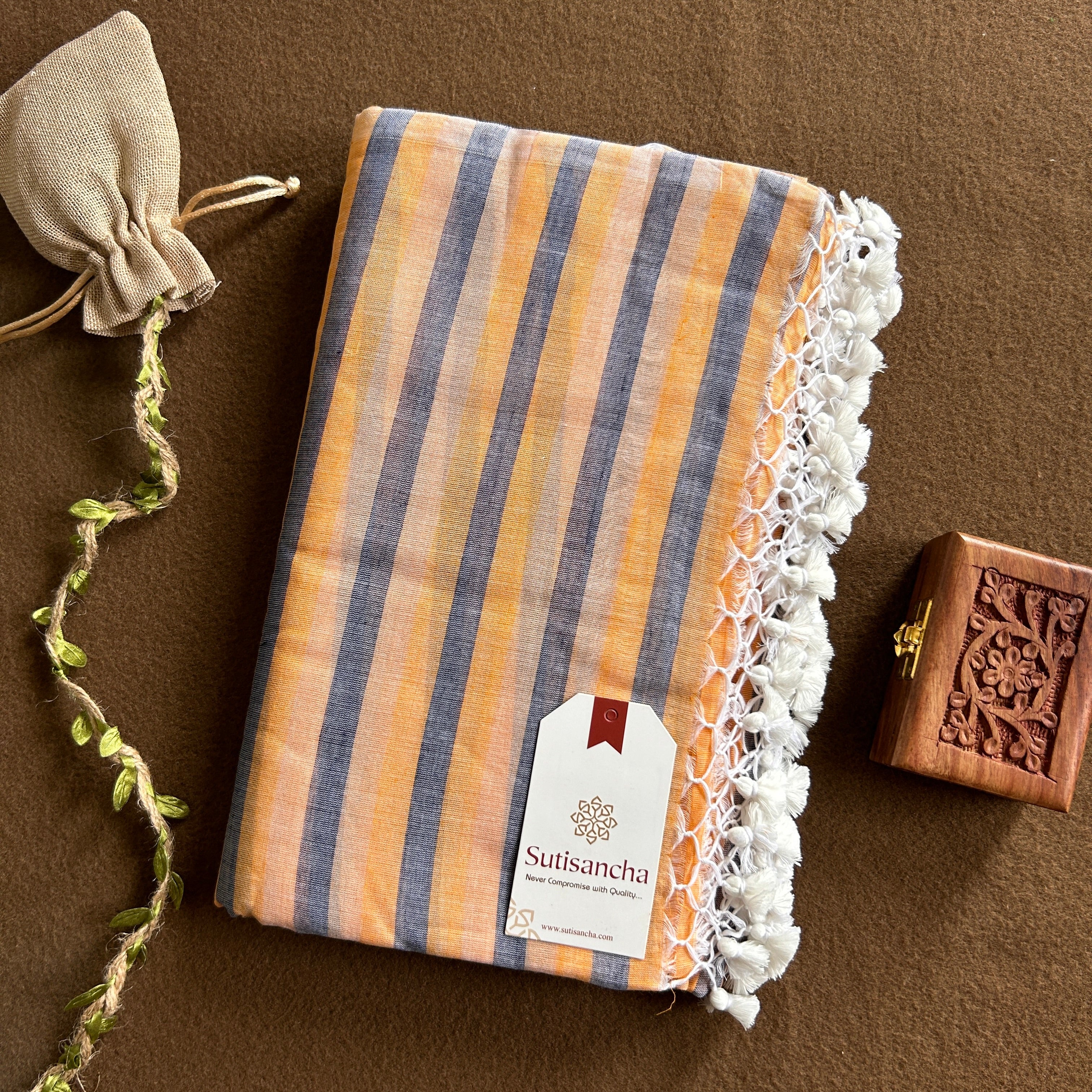 Sutisancha Handloom Mul Cotton Saree