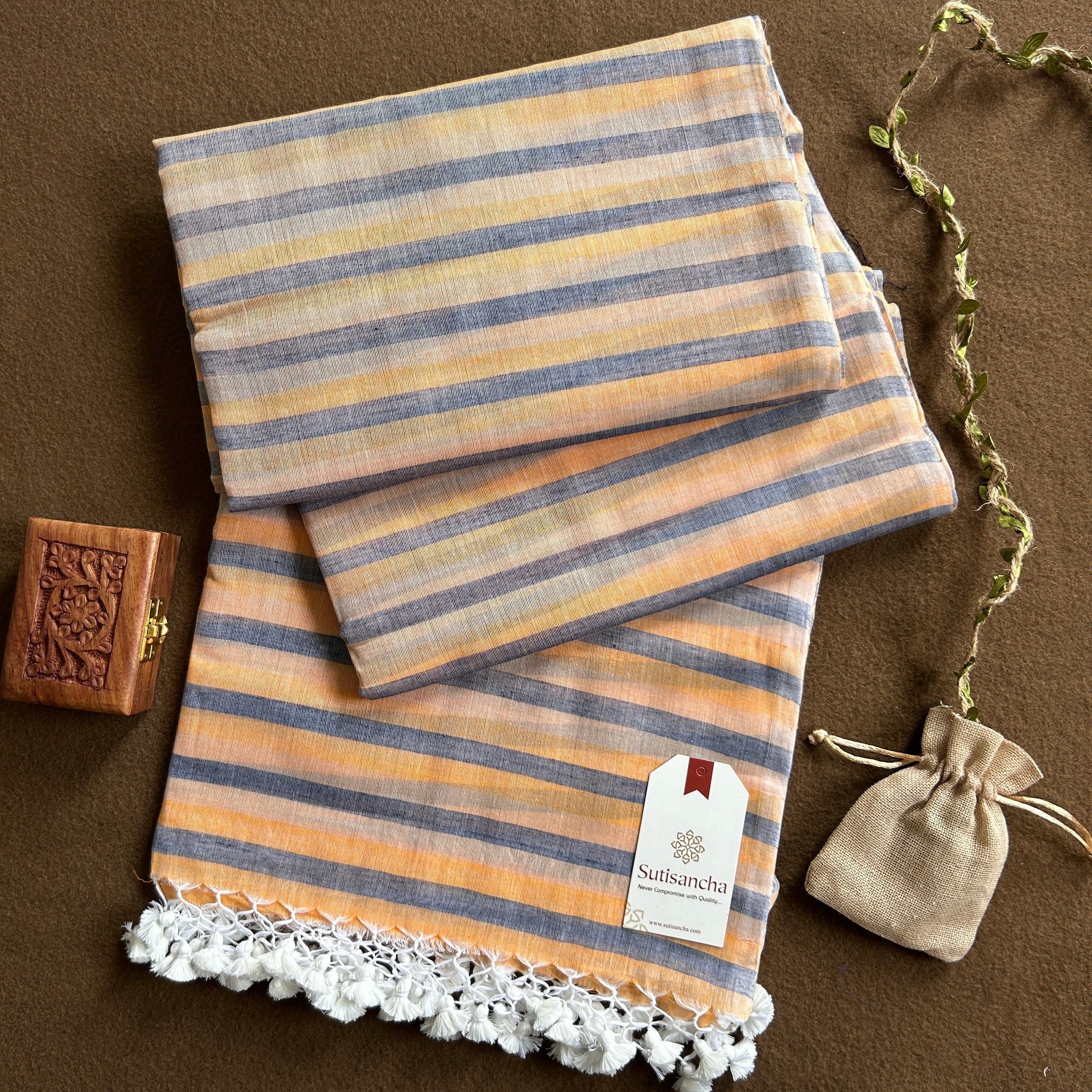 Sutisancha Handloom Mul Cotton Saree