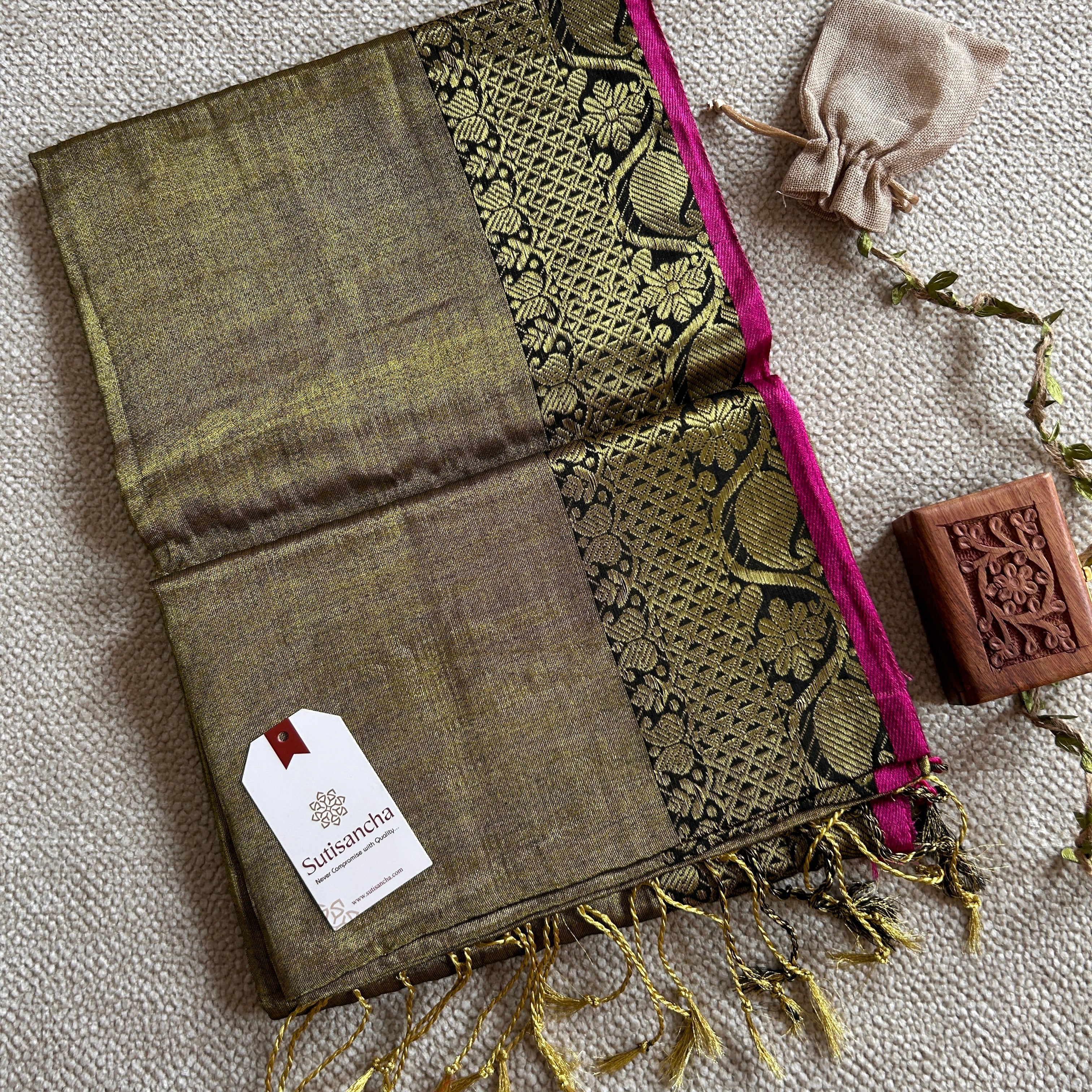 Sutisancha Mehndi Handloom Tissue Saree