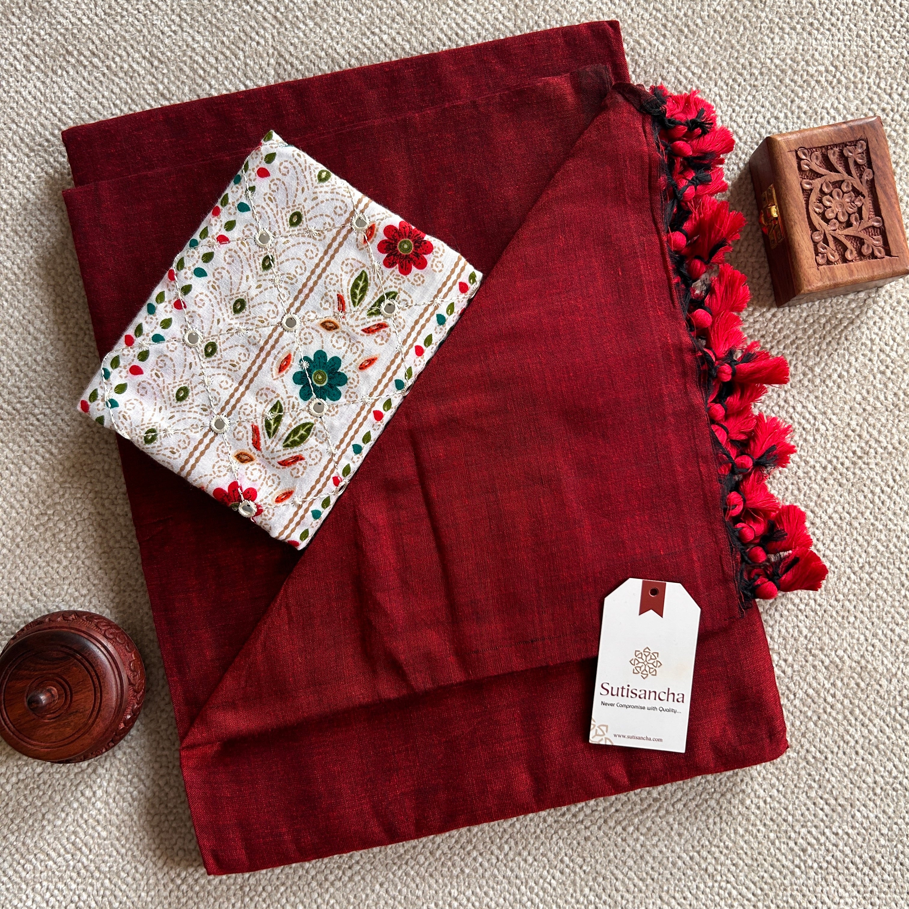 Sutisancha Cherry Red Handloom Cotton Saree With Blouse