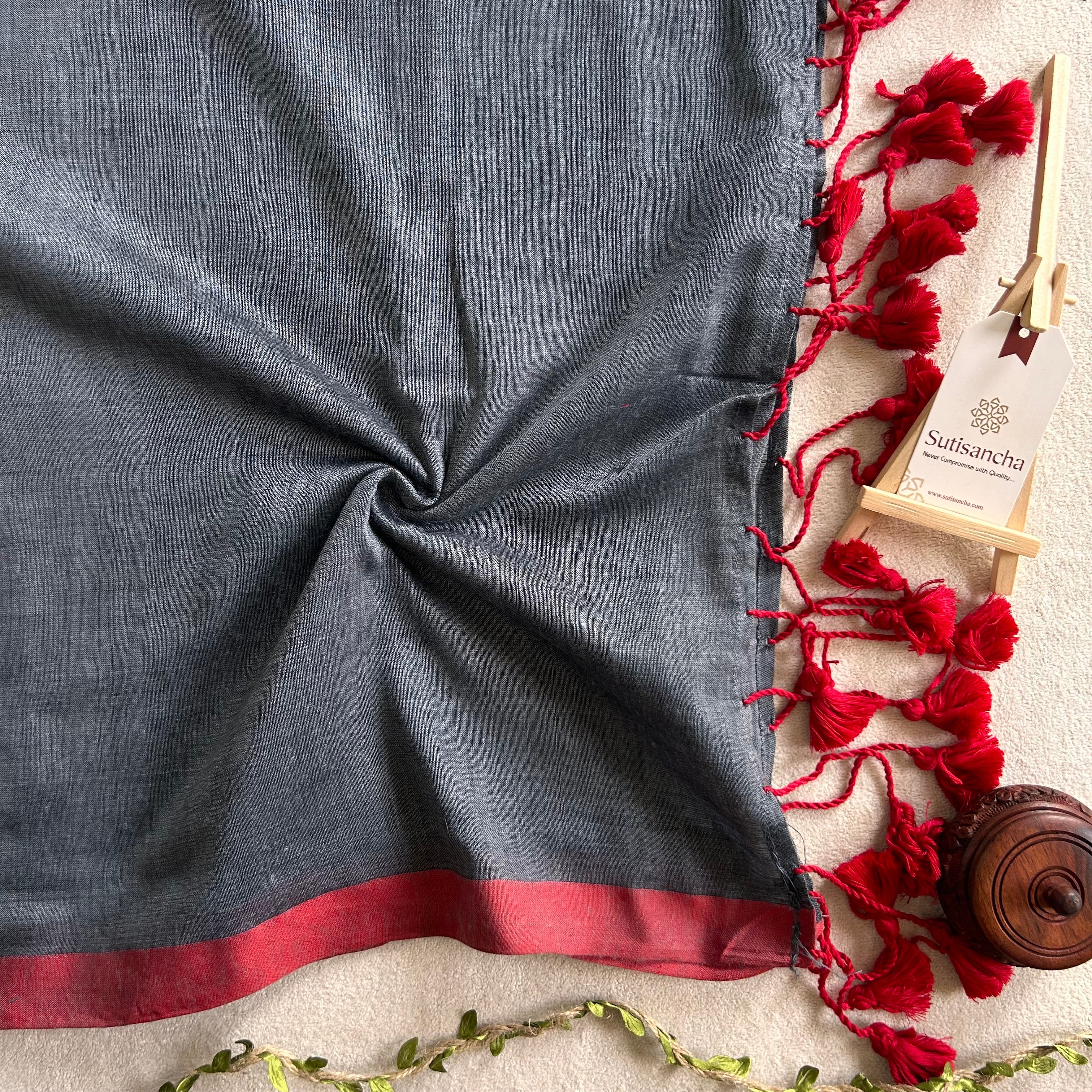 Sutisancha Grey & Maroon Border Handloom Saree