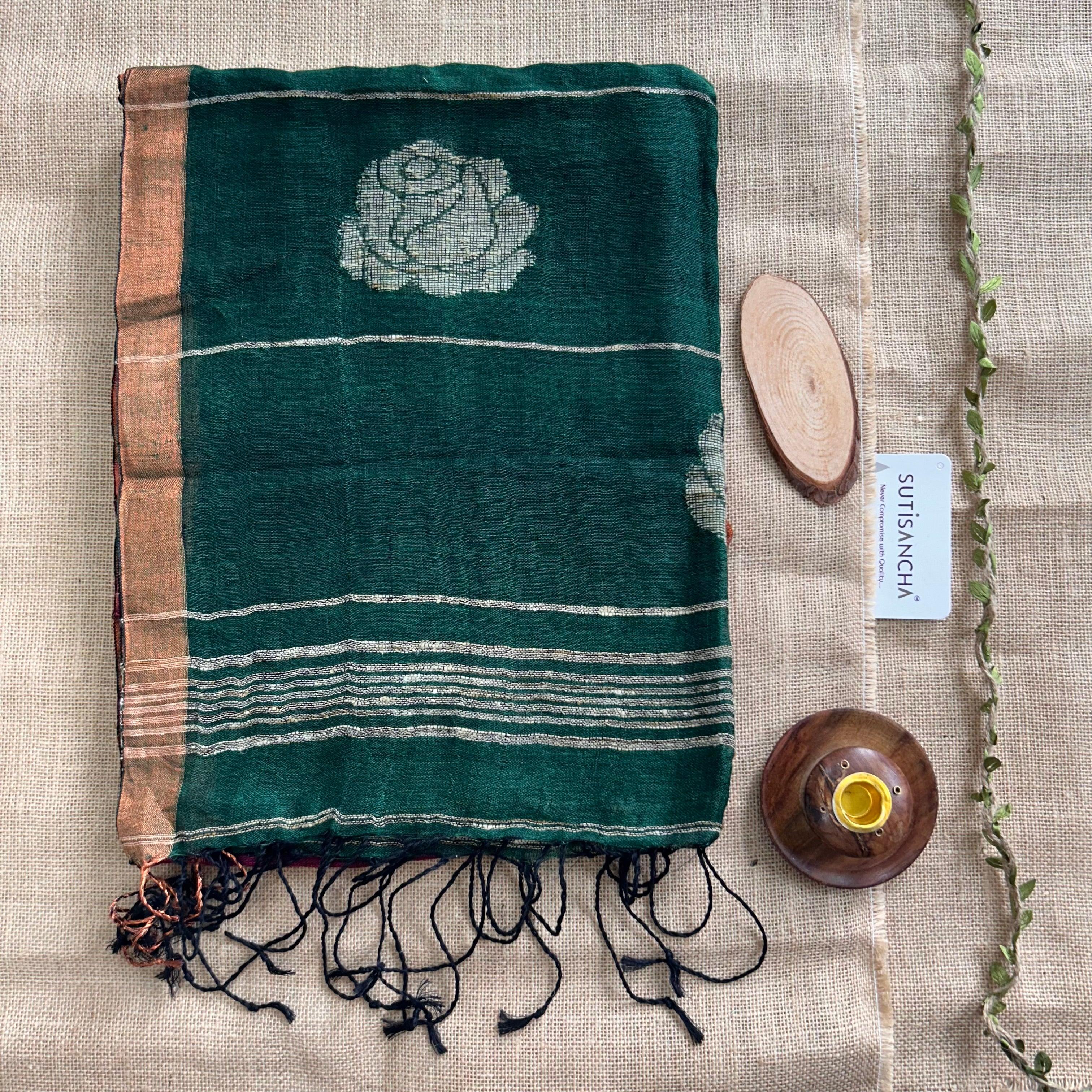 Sutisancha Pure Linen Saree with Blouse piace - Suti Sancha