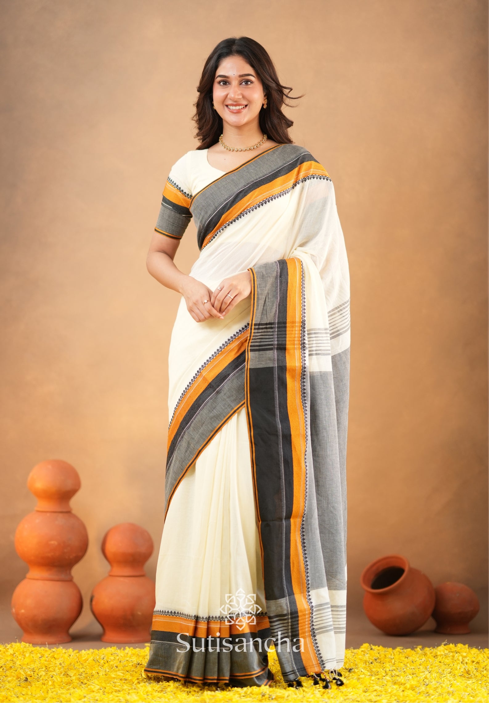 Sutisancha Handwoven Bliss Bengal Cotton Saree