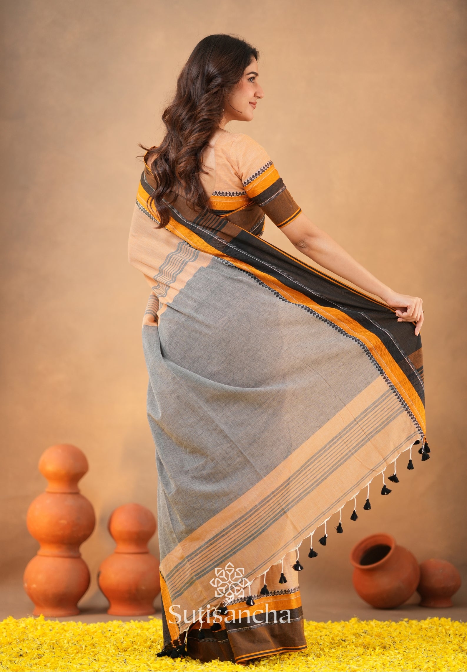 Sutisancha Handwoven Bliss Bengal Cotton Saree