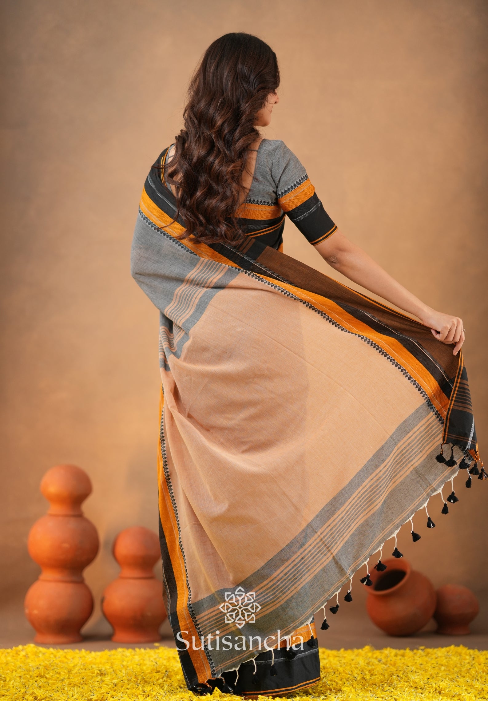 Sutisancha Handwoven Bliss Bengal Cotton Saree