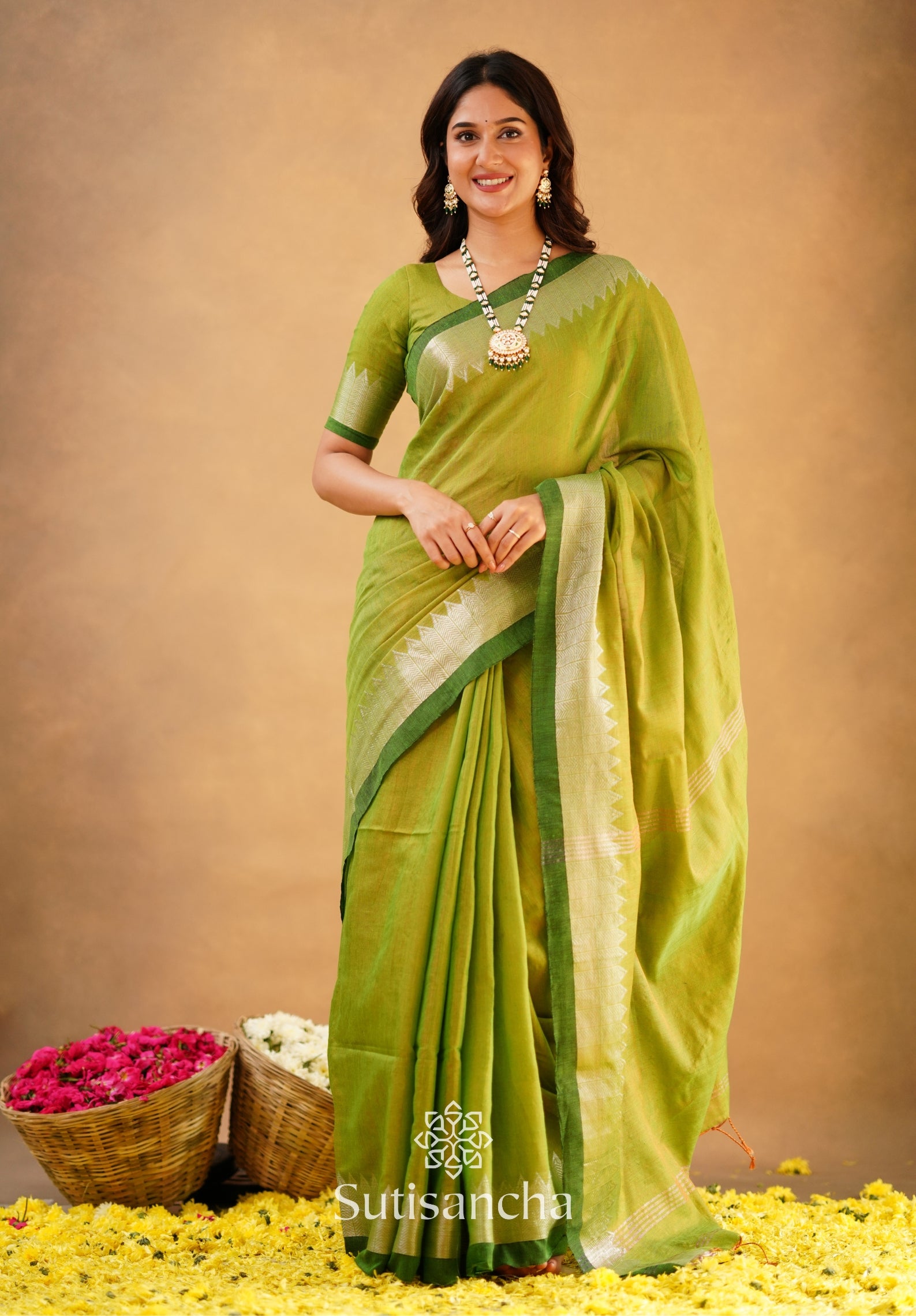 Sutisancha Parrot Handloom Cotton Designer Tissue Saree