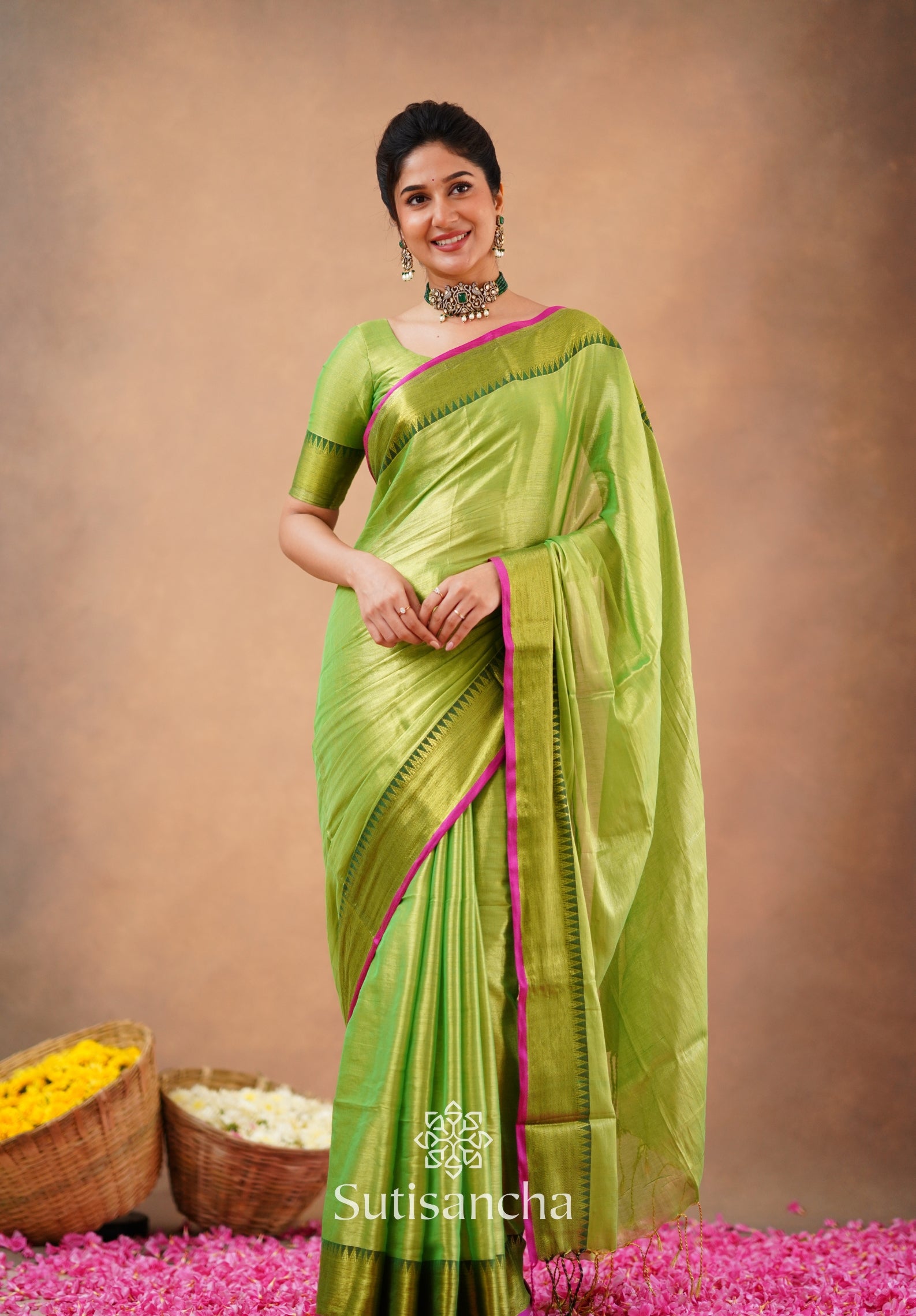 Sutisancha Parrot Handloom Cotton Tissue Saree