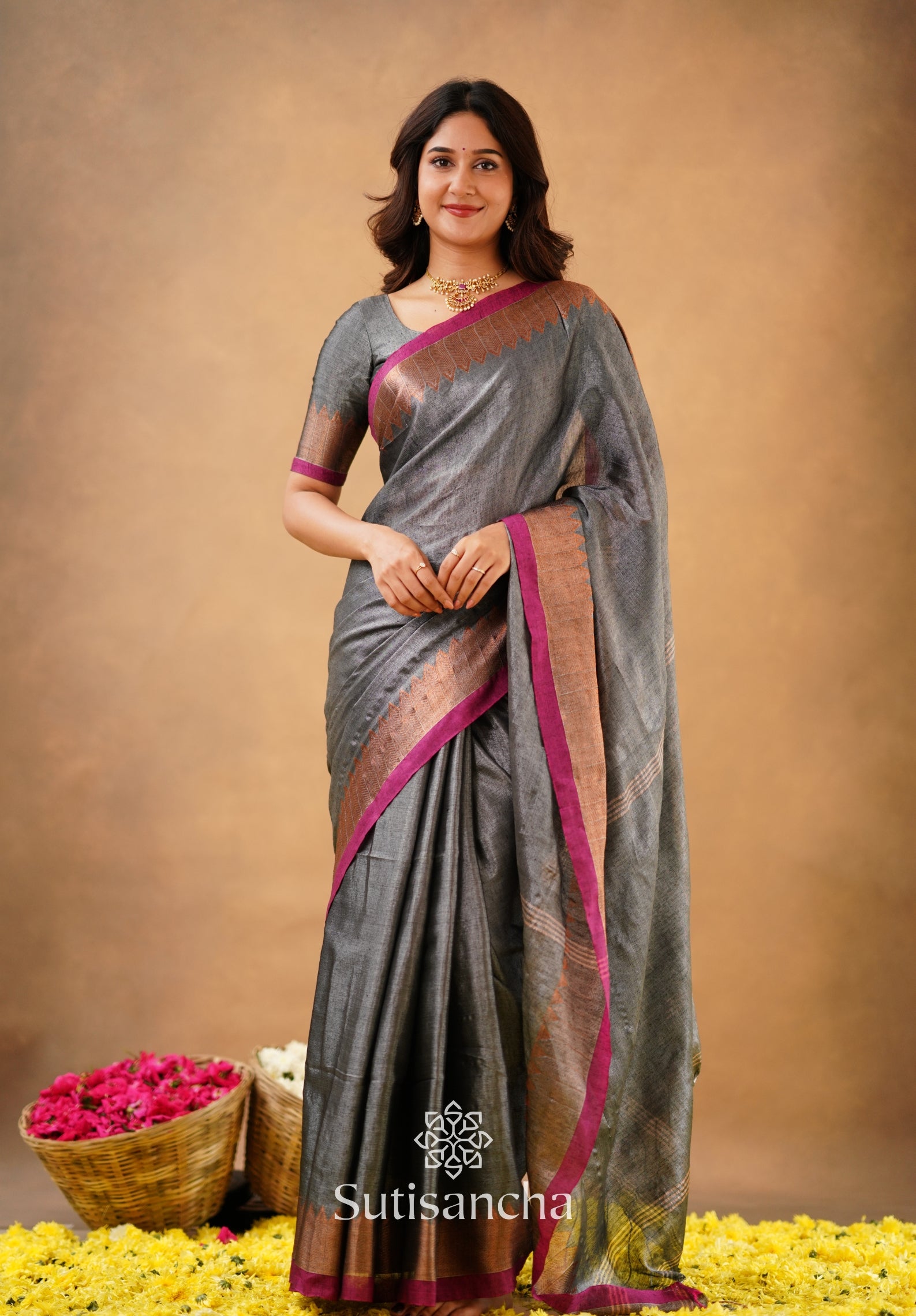 Sutisancha Grey Handloom Cotton Designer Tissue Saree