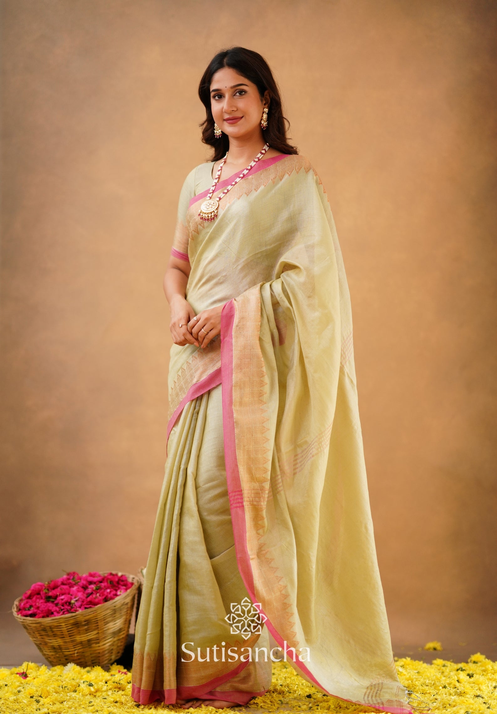 Sutisancha Handloom Cotton Designer Tissue Saree