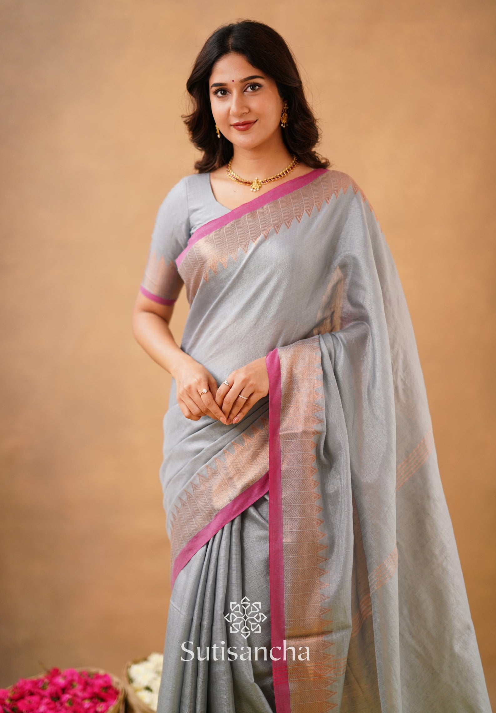 Sutisancha Metal Gray Handloom Cotton Designer Tissue Saree