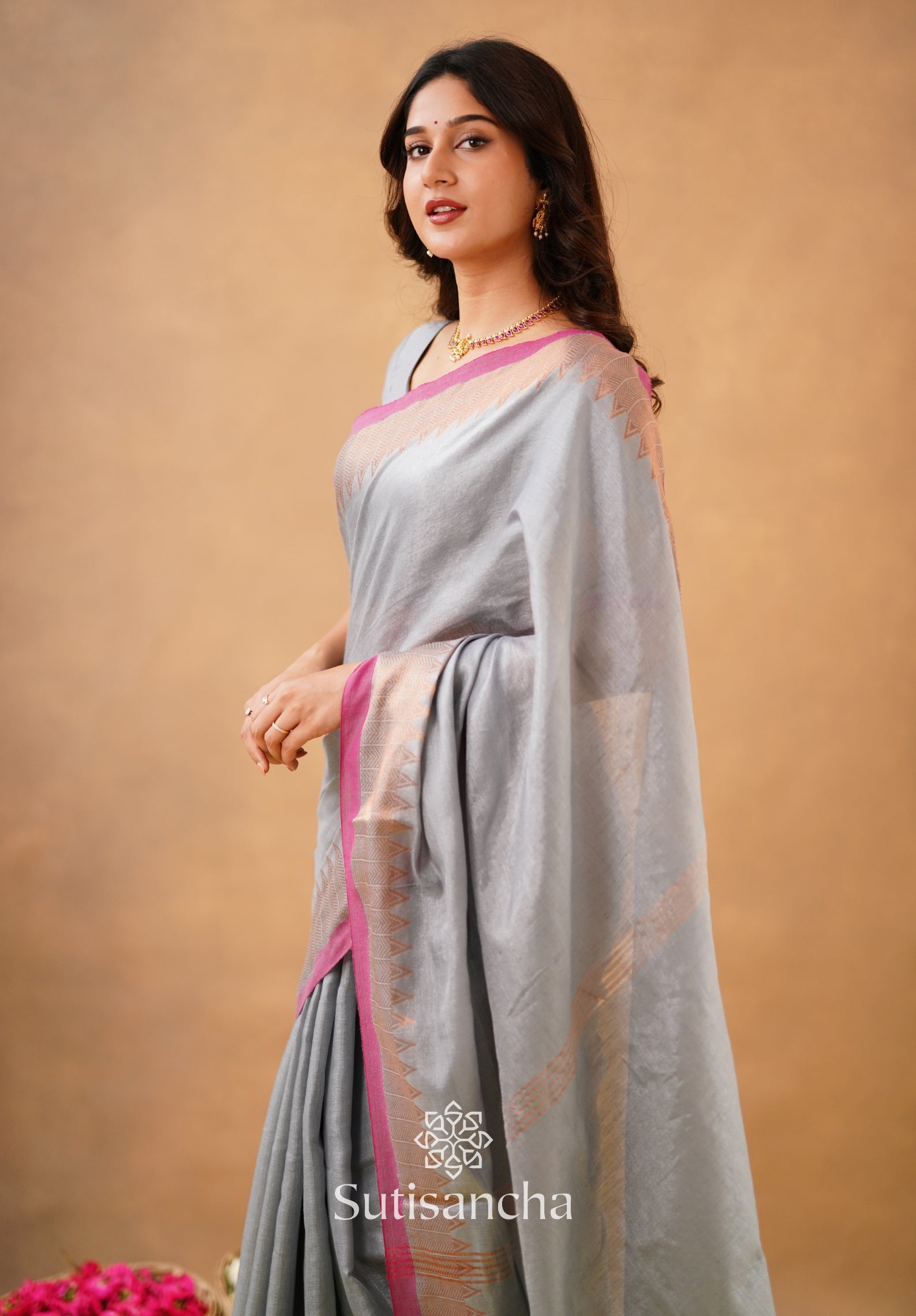 Sutisancha Metal Gray Handloom Cotton Designer Tissue Saree