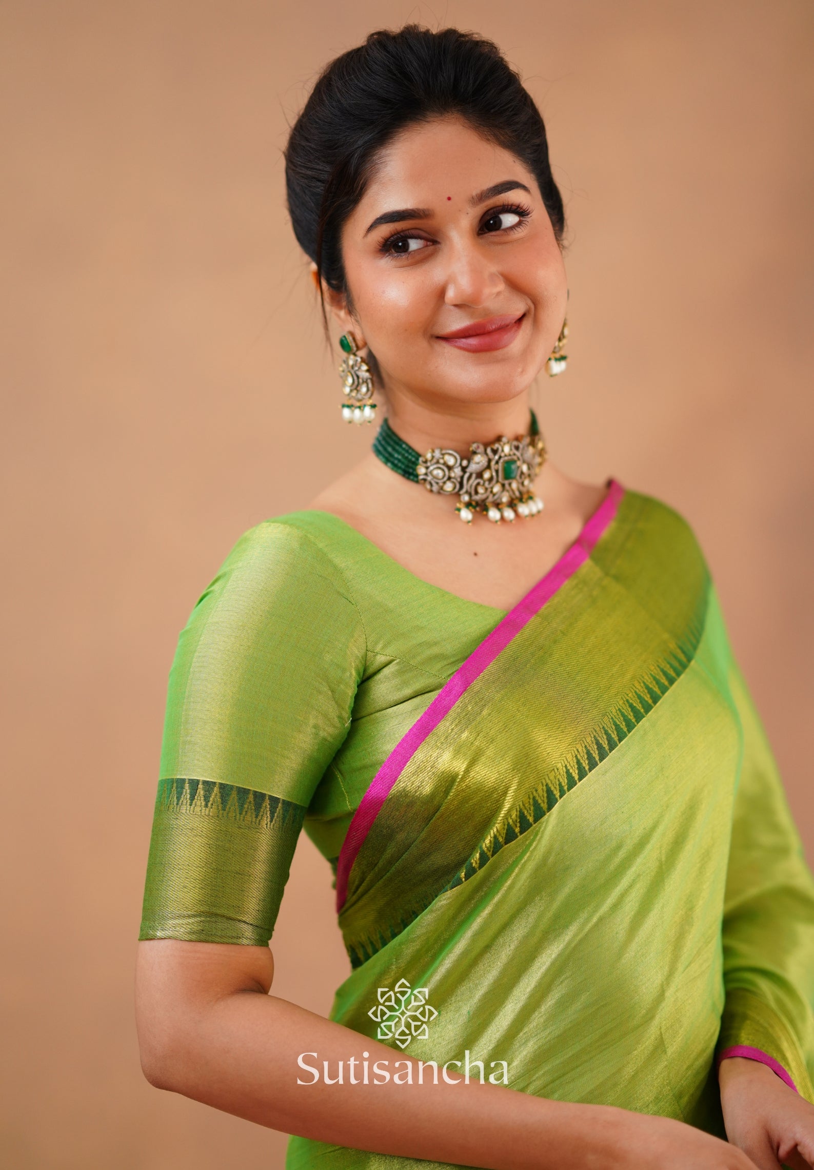 Sutisancha Parrot Handloom Cotton Tissue Saree