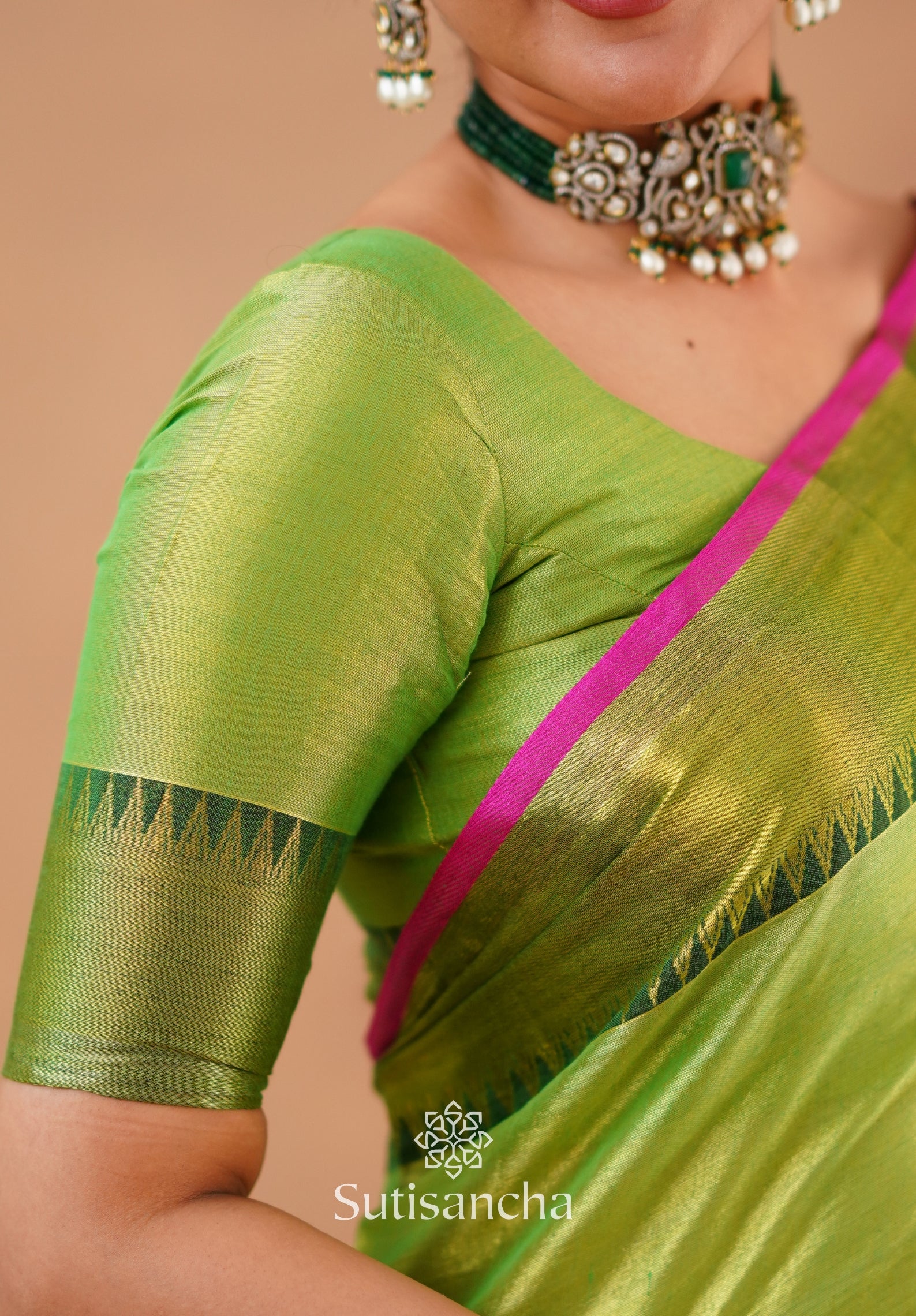 Sutisancha Parrot Handloom Cotton Tissue Saree