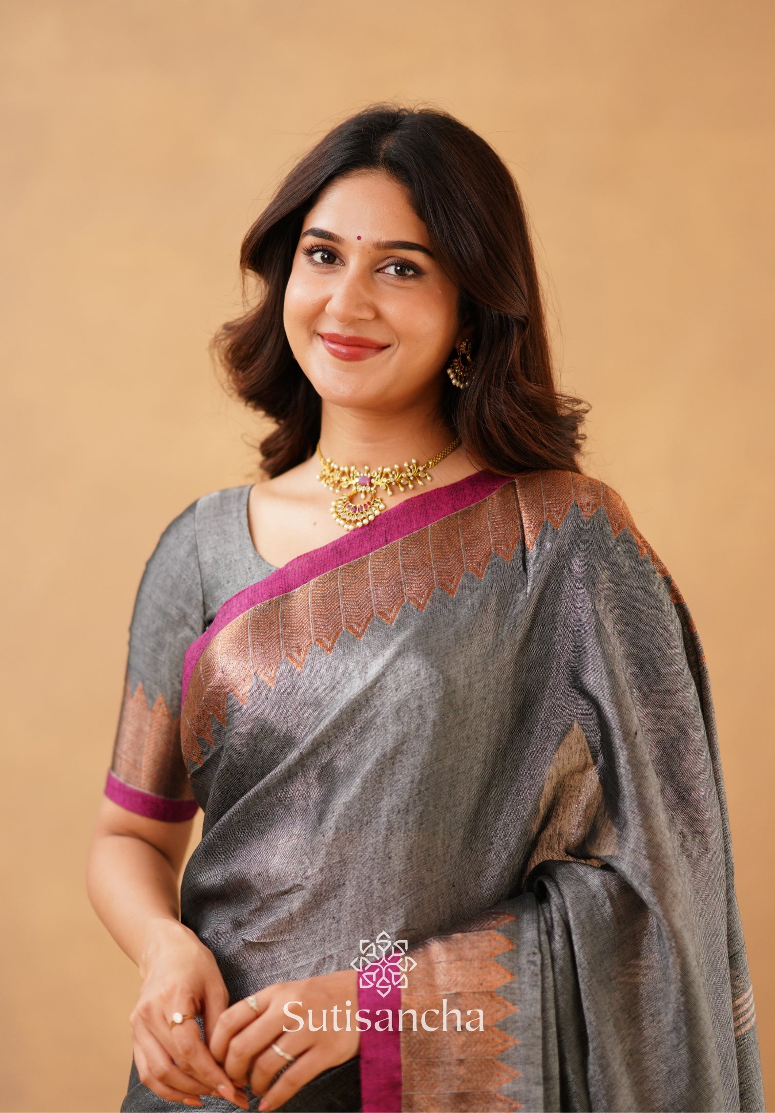 Sutisancha Grey Handloom Cotton Designer Tissue Saree